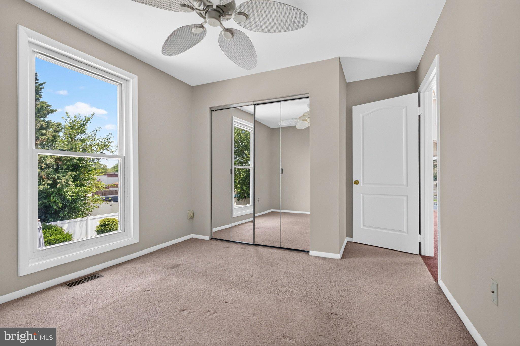 EDGEMERE/SPARROWS POINT - Residential