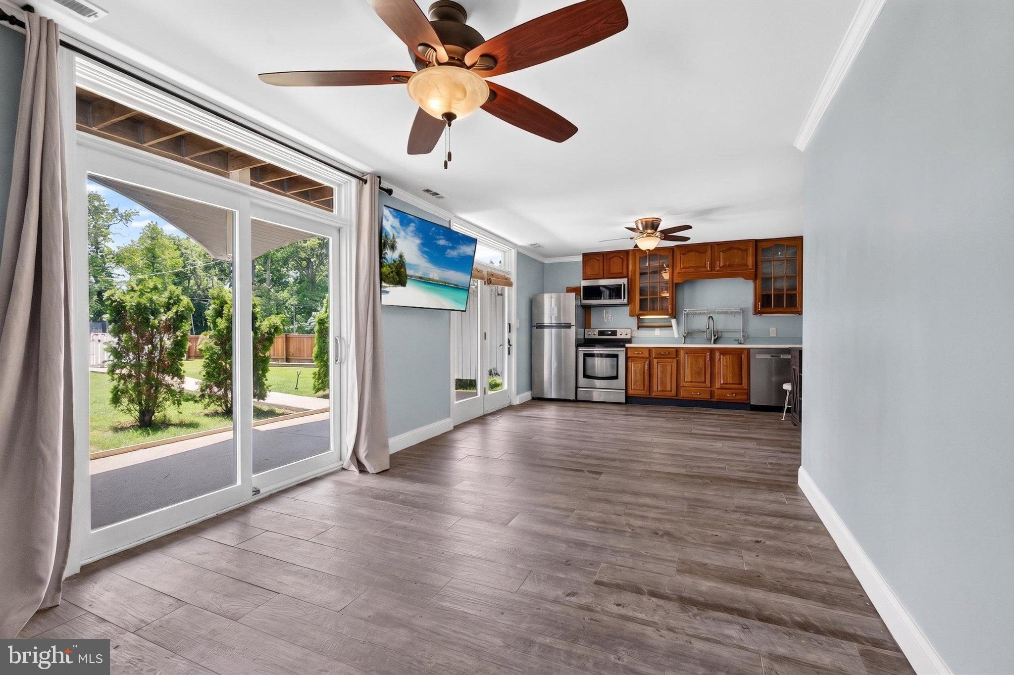EDGEMERE/SPARROWS POINT - Residential