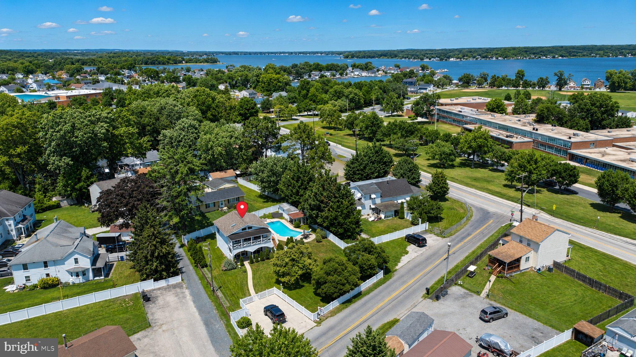 EDGEMERE/SPARROWS POINT - Residential