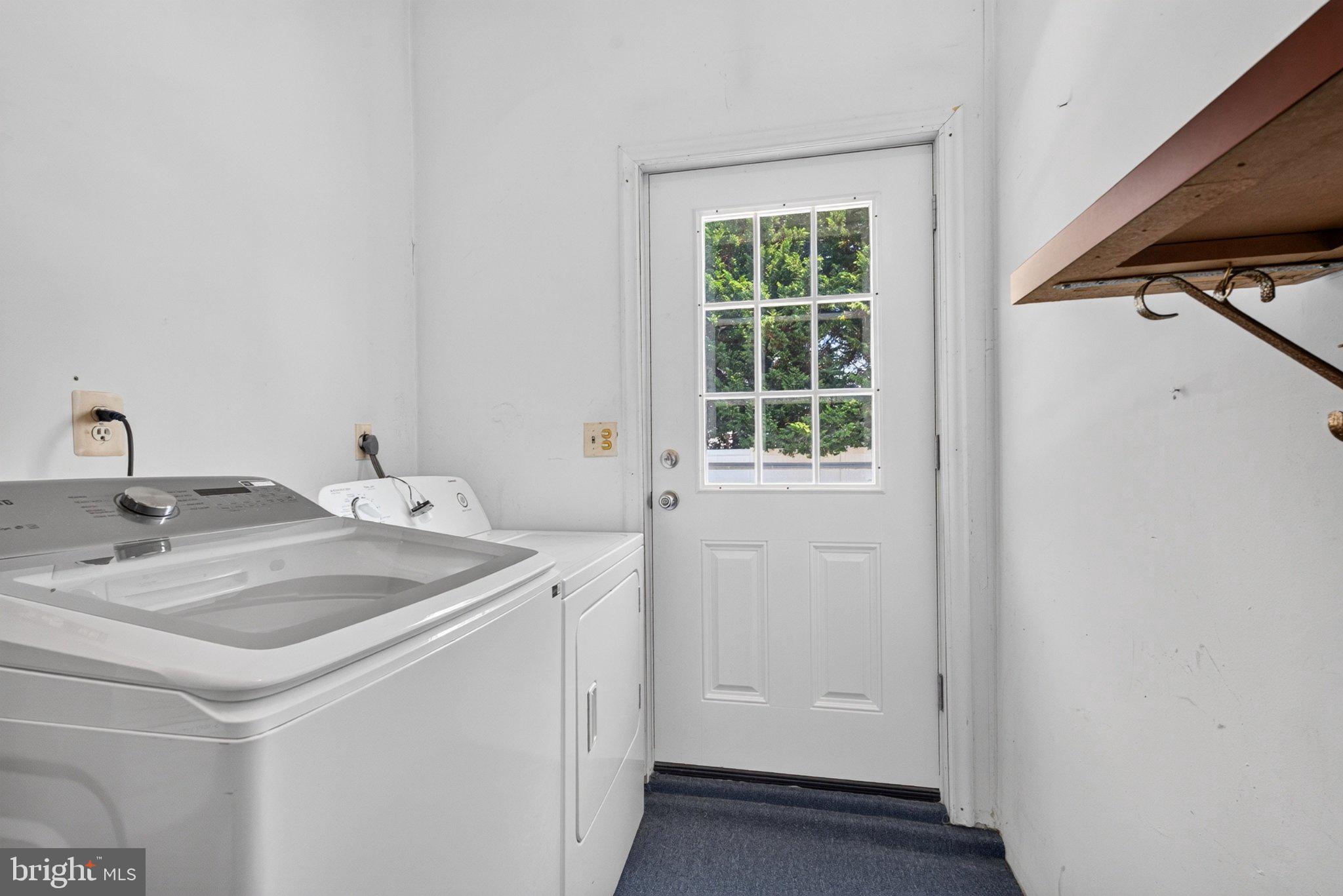 EDGEMERE/SPARROWS POINT - Residential