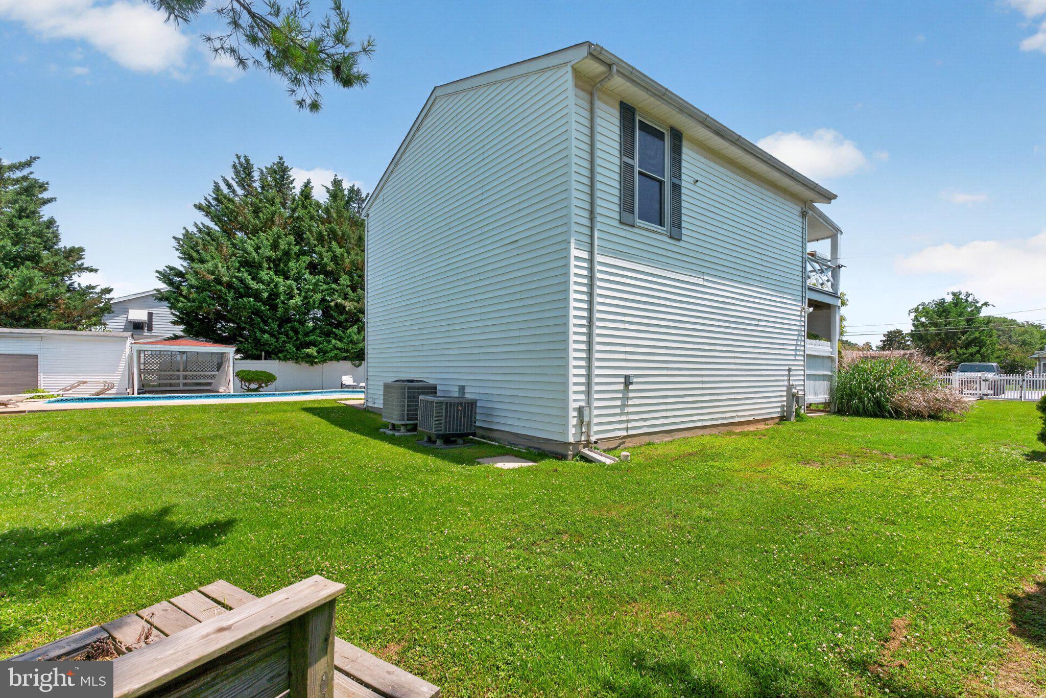 EDGEMERE/SPARROWS POINT - Residential