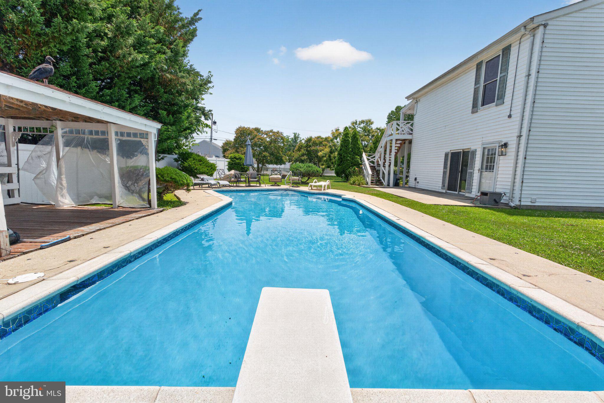 EDGEMERE/SPARROWS POINT - Residential