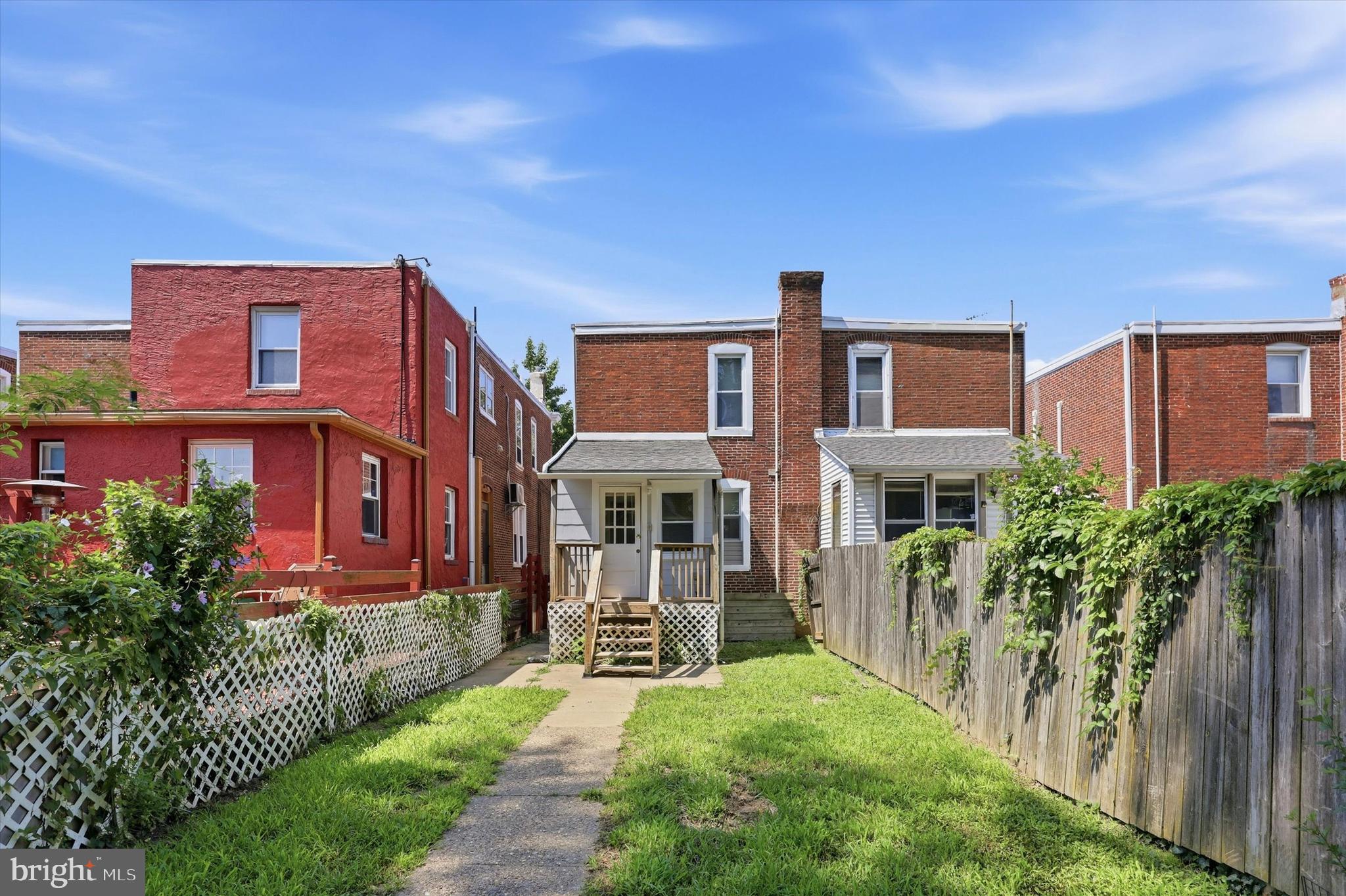 MILMONT PARK - Residential