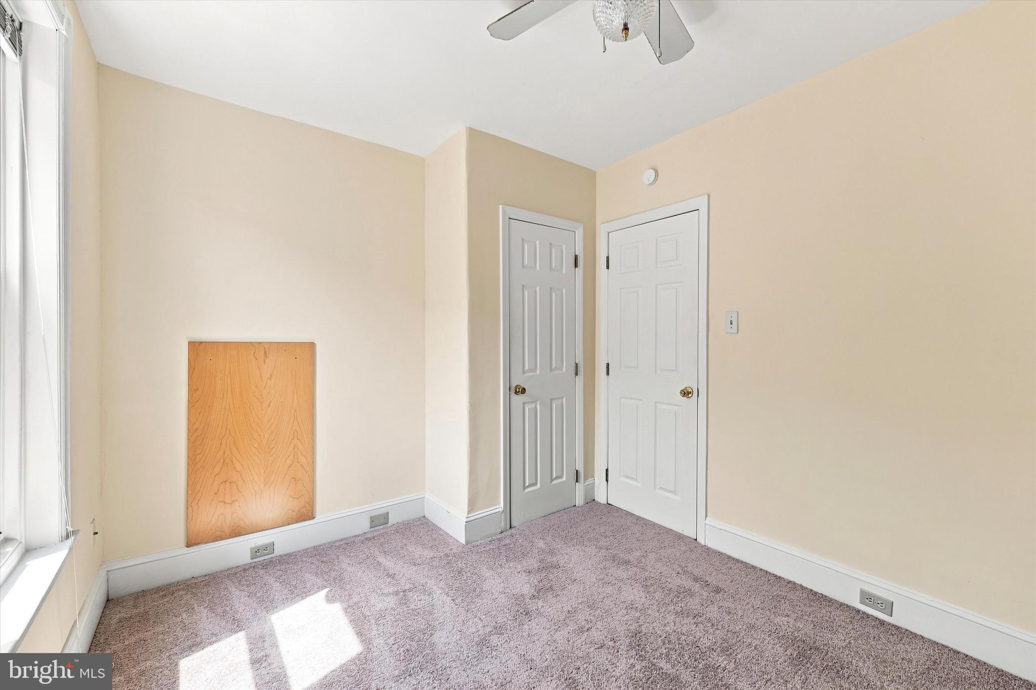 MILMONT PARK - Residential