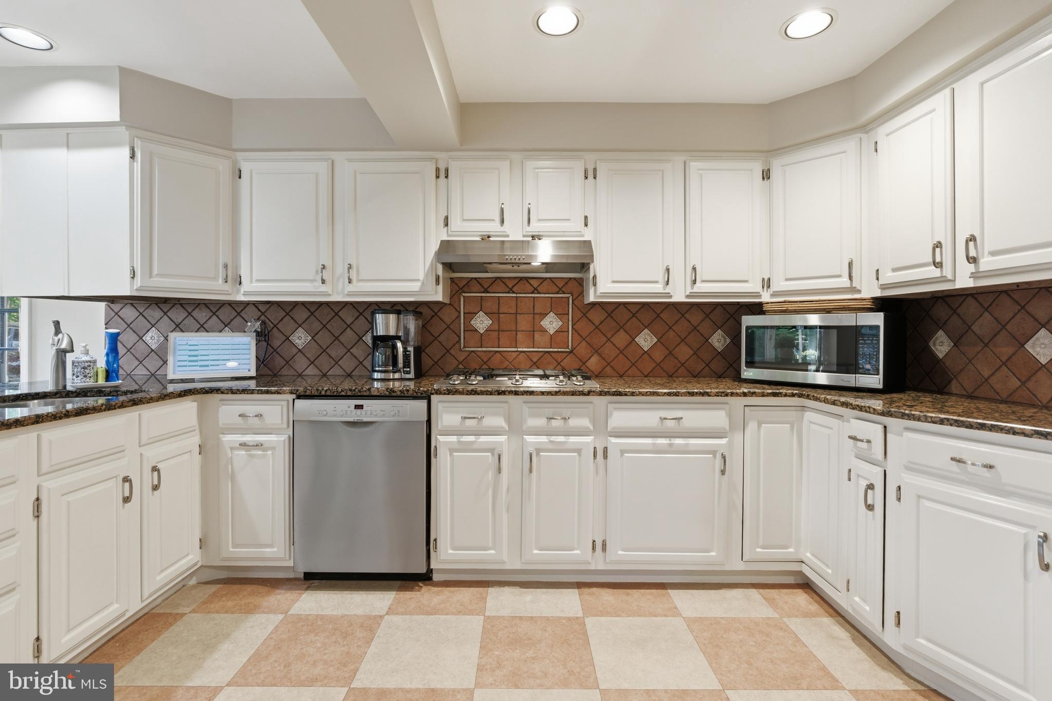 CHATHAM PARK - Residential