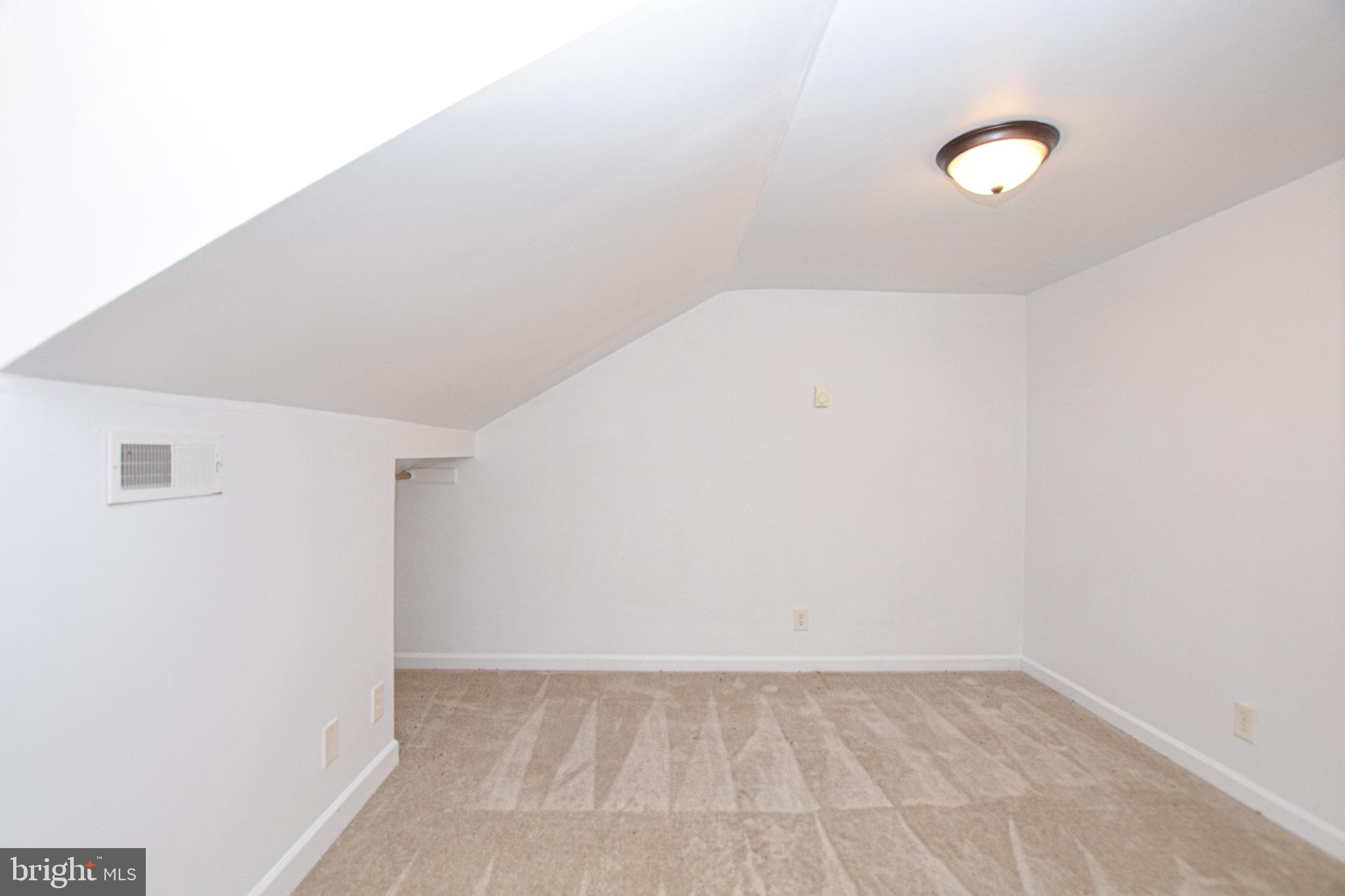 SHANNONDALE - Residential