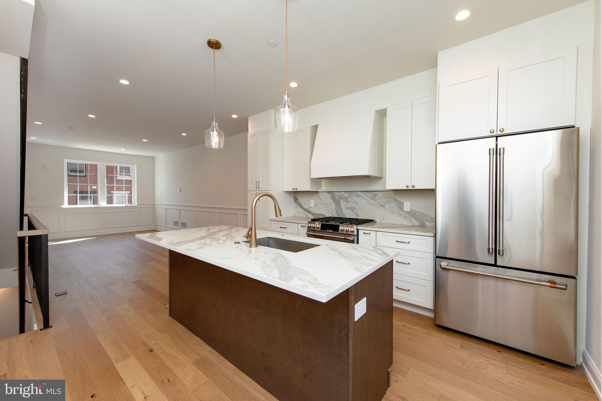 POINT BREEZE - Residential