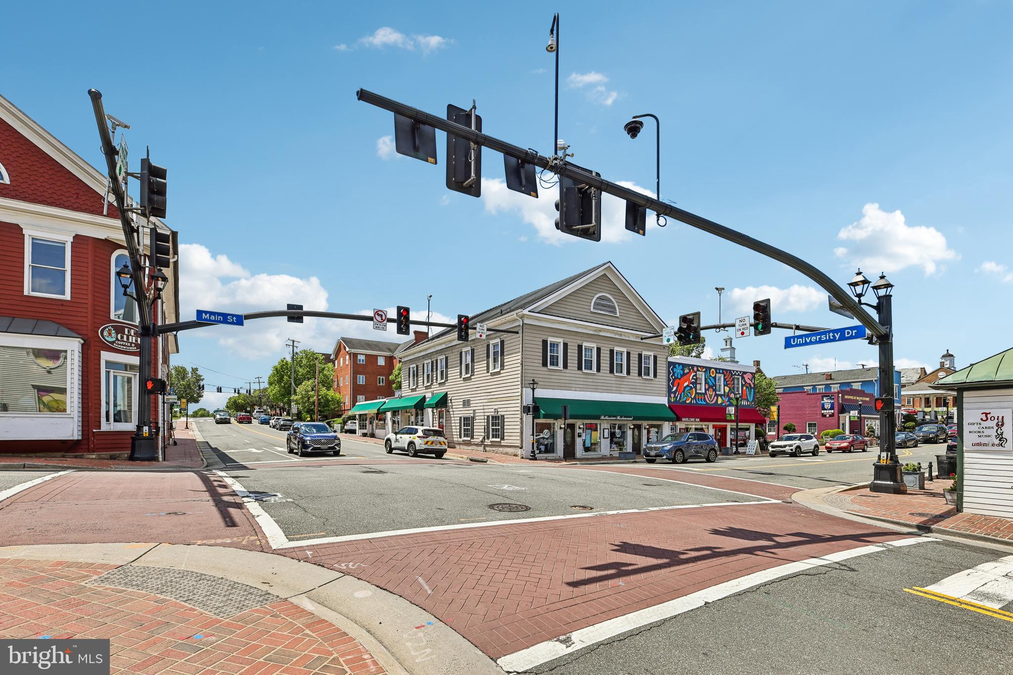 THE CROSSINGS - Residential
