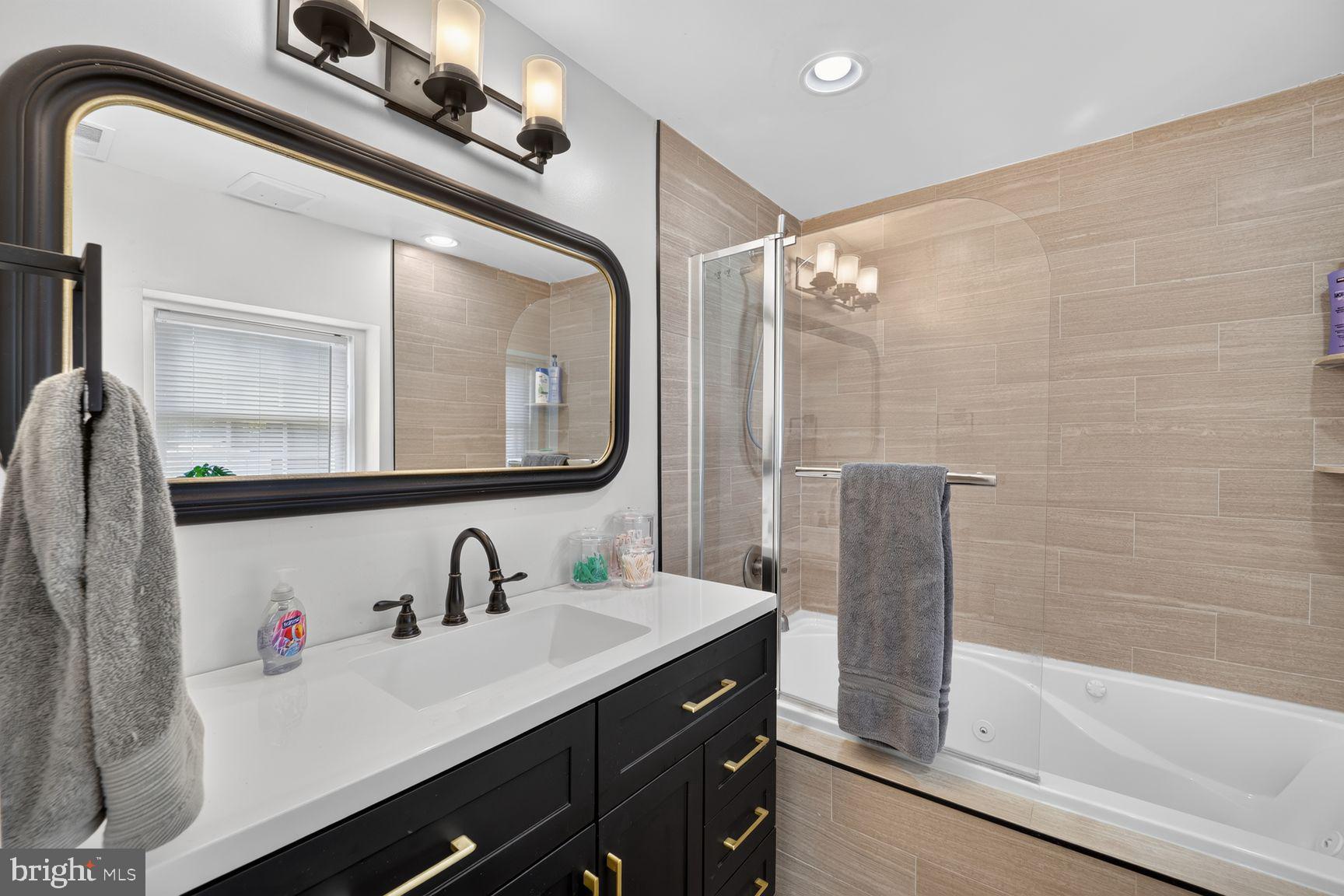 SOUTH PISCATAWAY - Residential