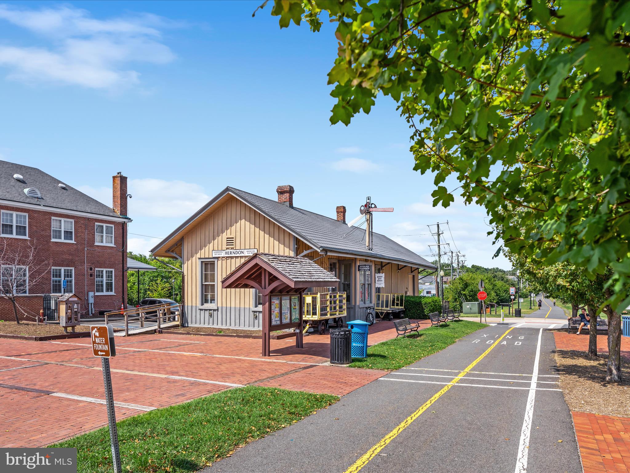 SYCAMORE RIDGE - Residential