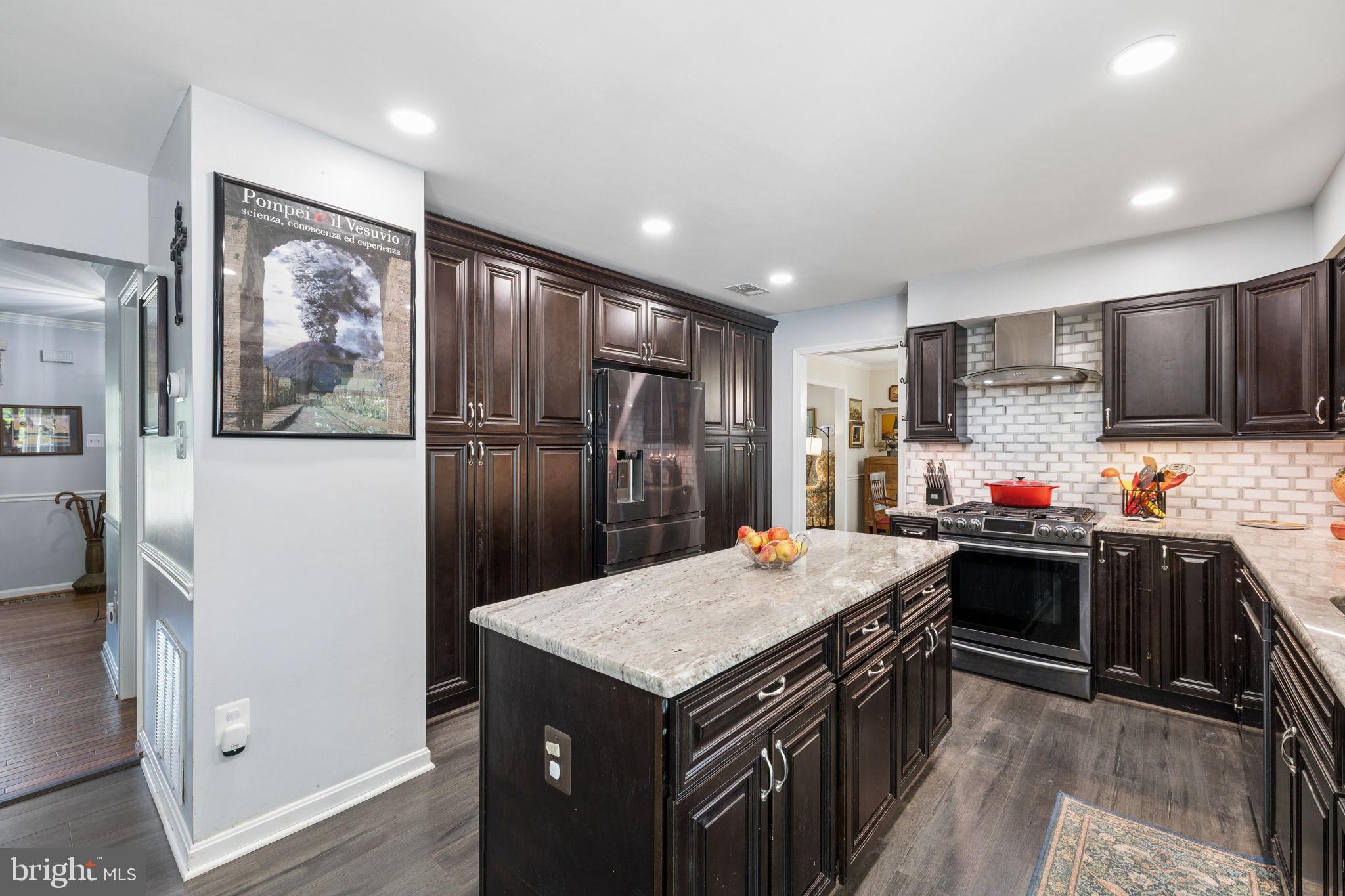 MIDDLE VALLEY - Residential