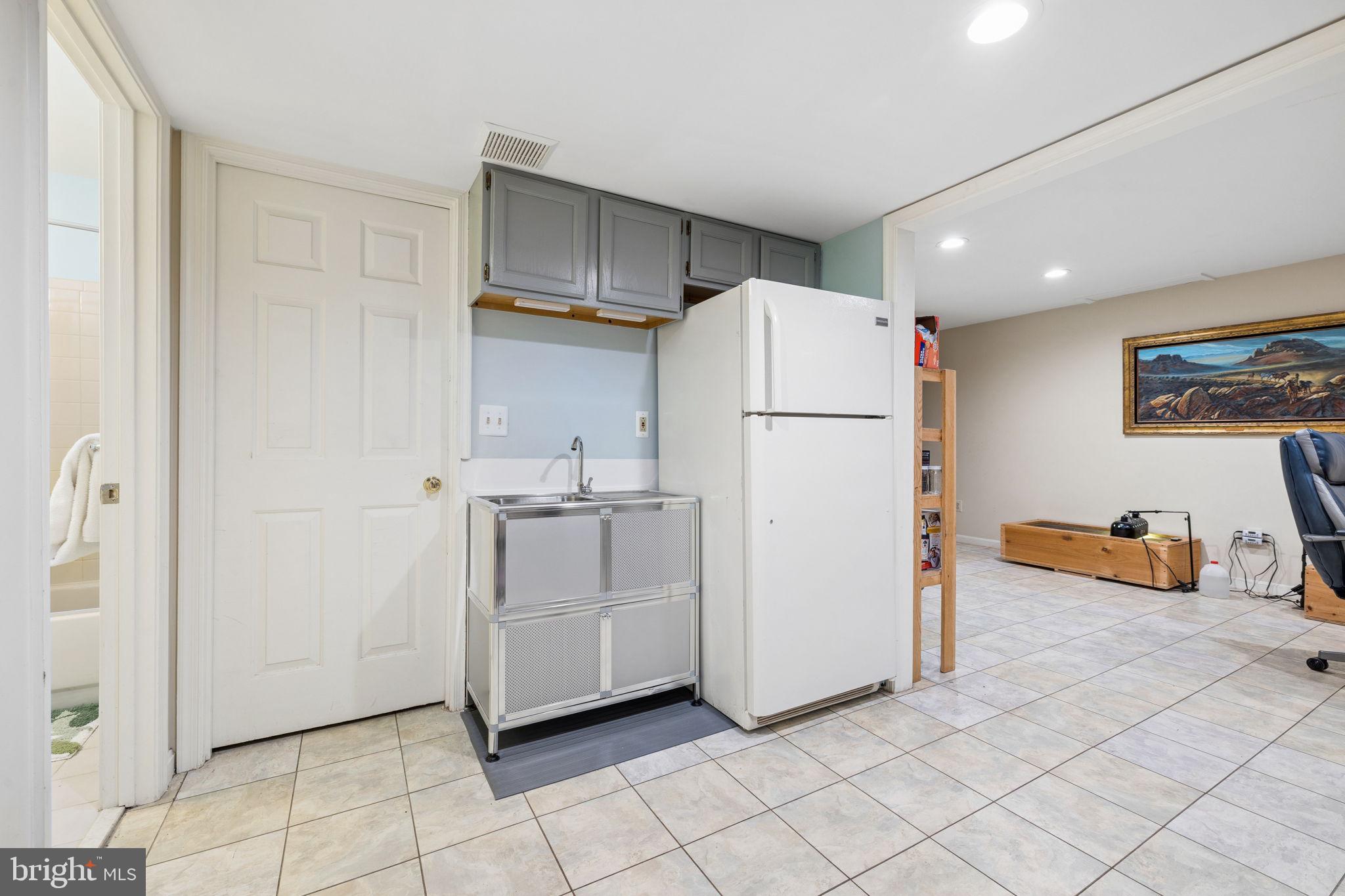 MIDDLE VALLEY - Residential