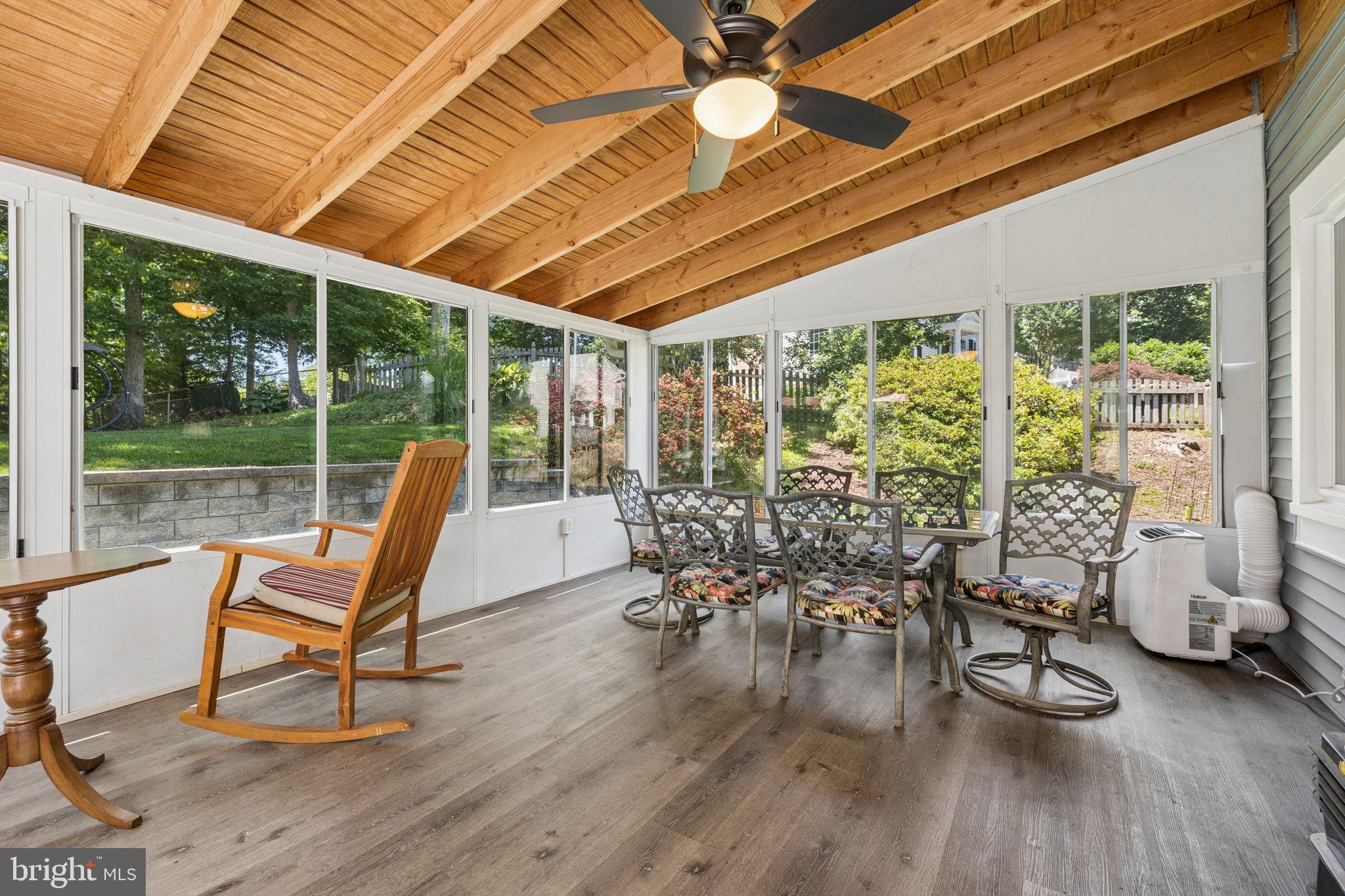MIDDLE VALLEY - Residential