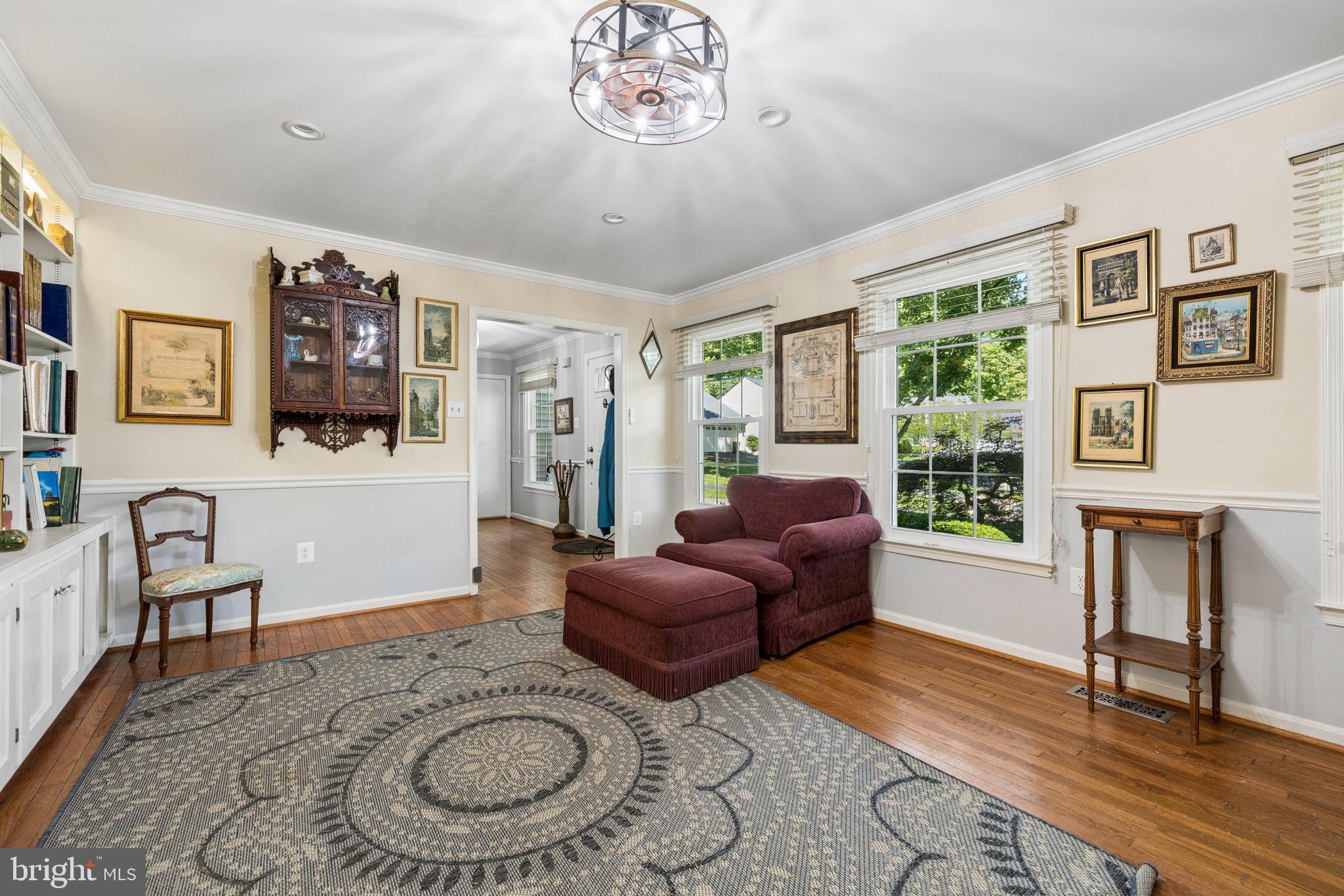 MIDDLE VALLEY - Residential