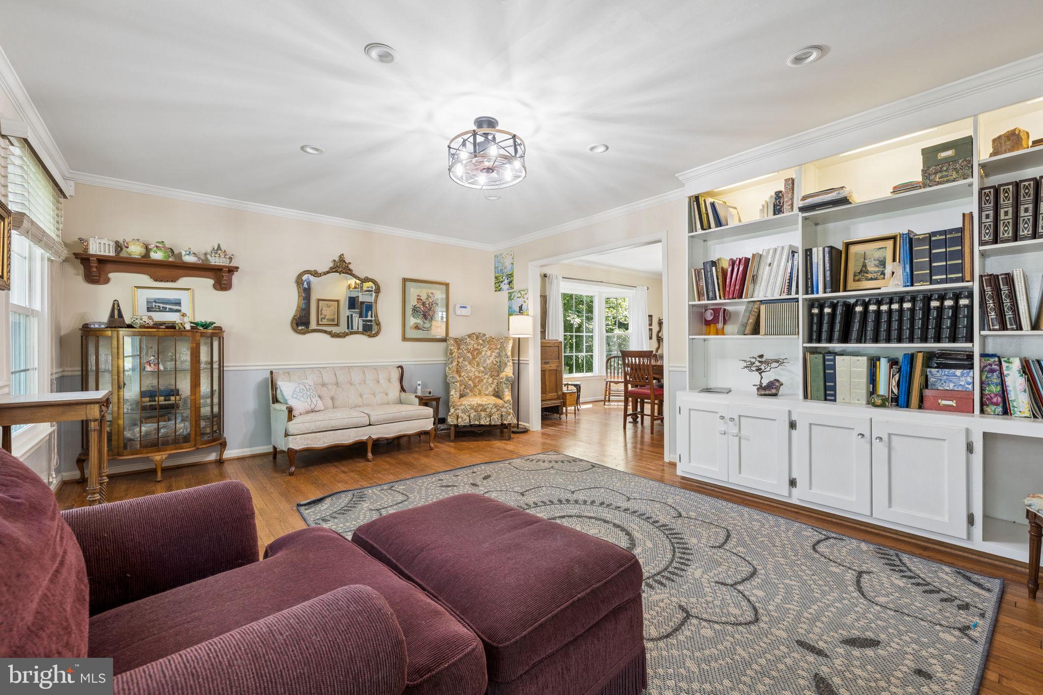 MIDDLE VALLEY - Residential