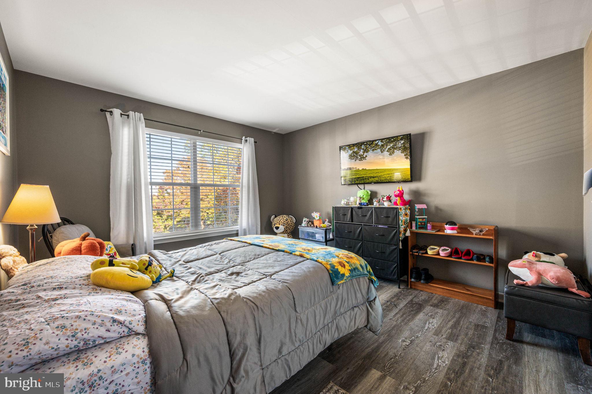 HIGHLANDS AT MILLVIEW - Residential