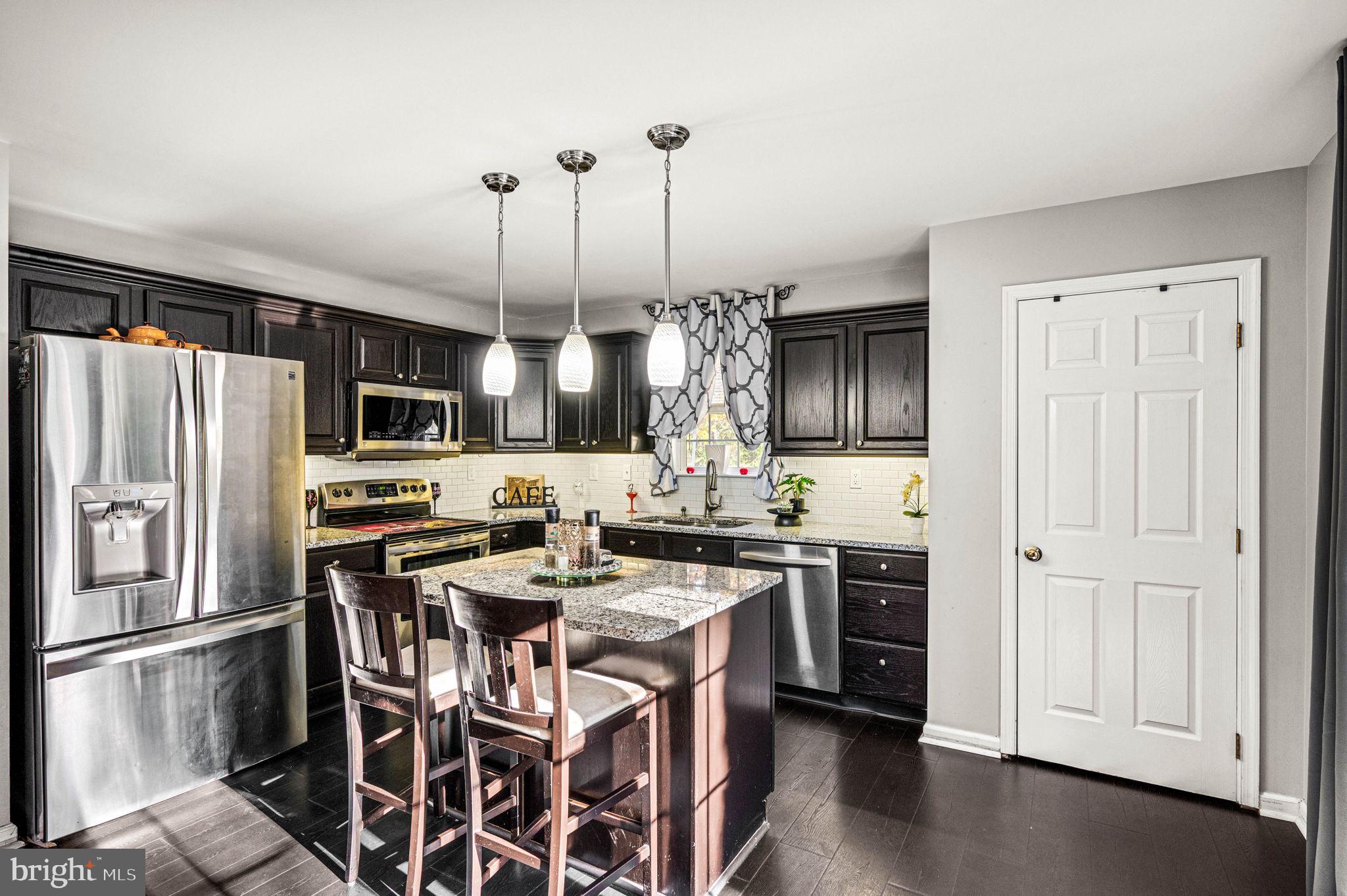 HIGHLANDS AT MILLVIEW - Residential