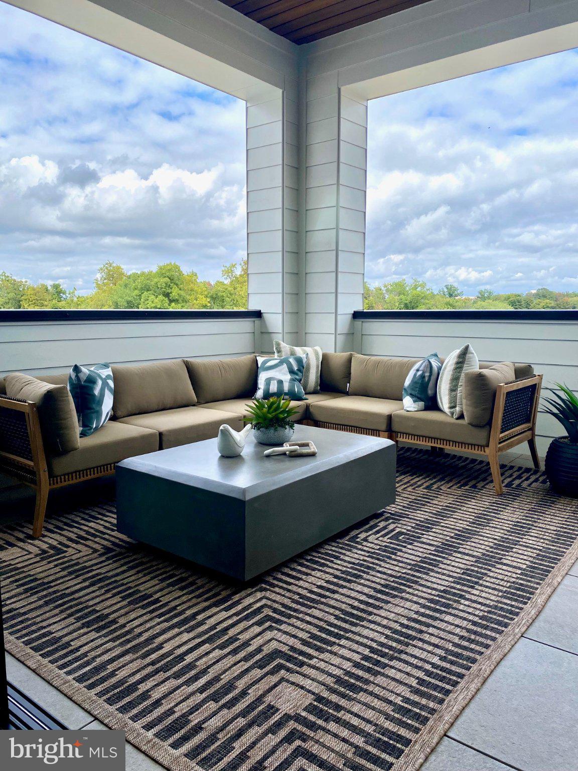THE GROVE - Residential