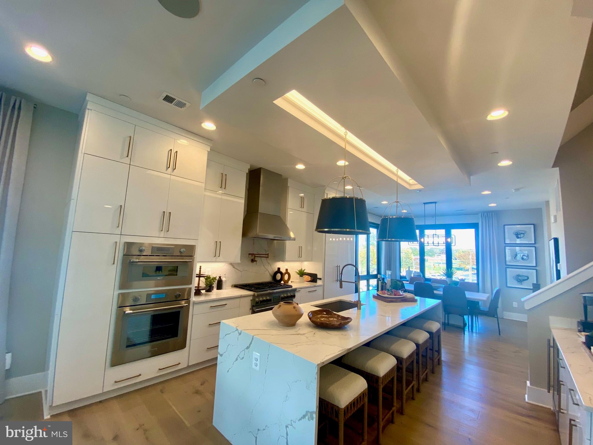 THE GROVE - Residential