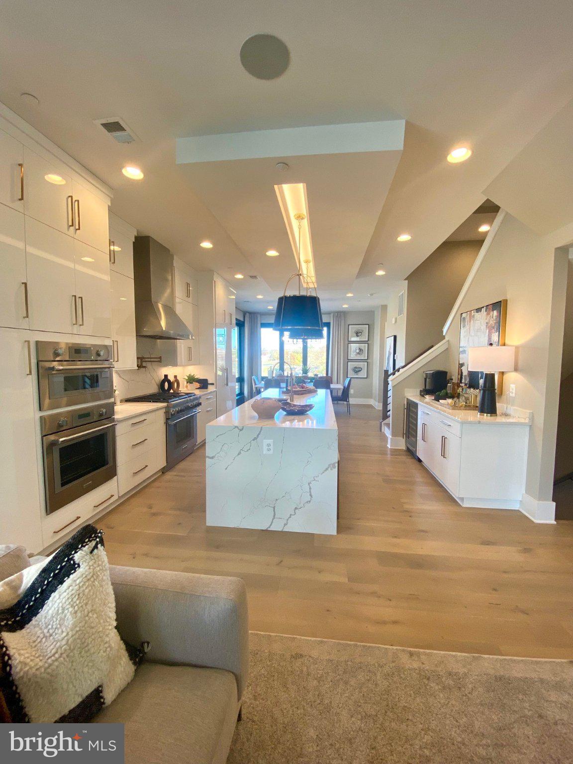 THE GROVE - Residential