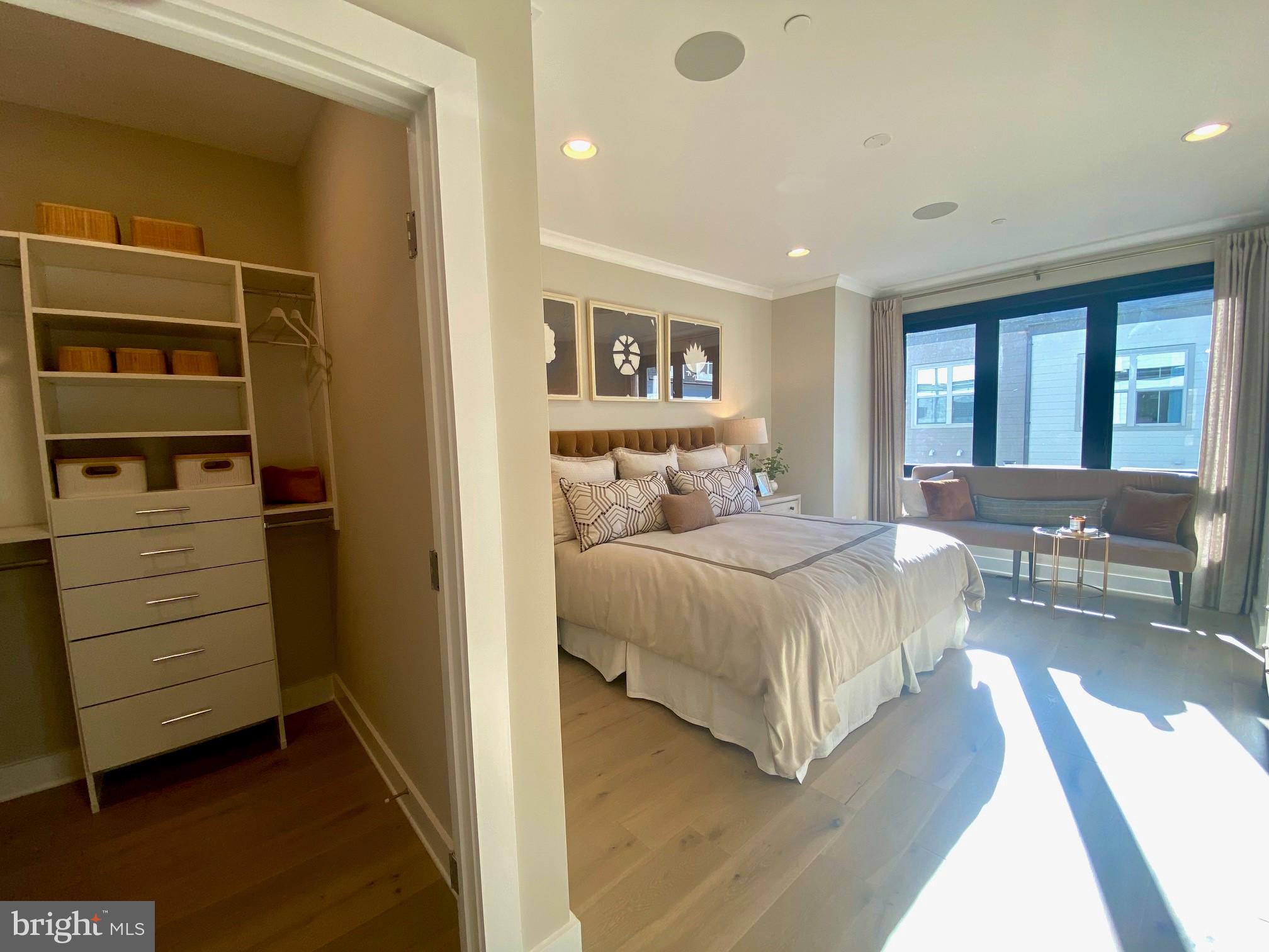THE GROVE - Residential