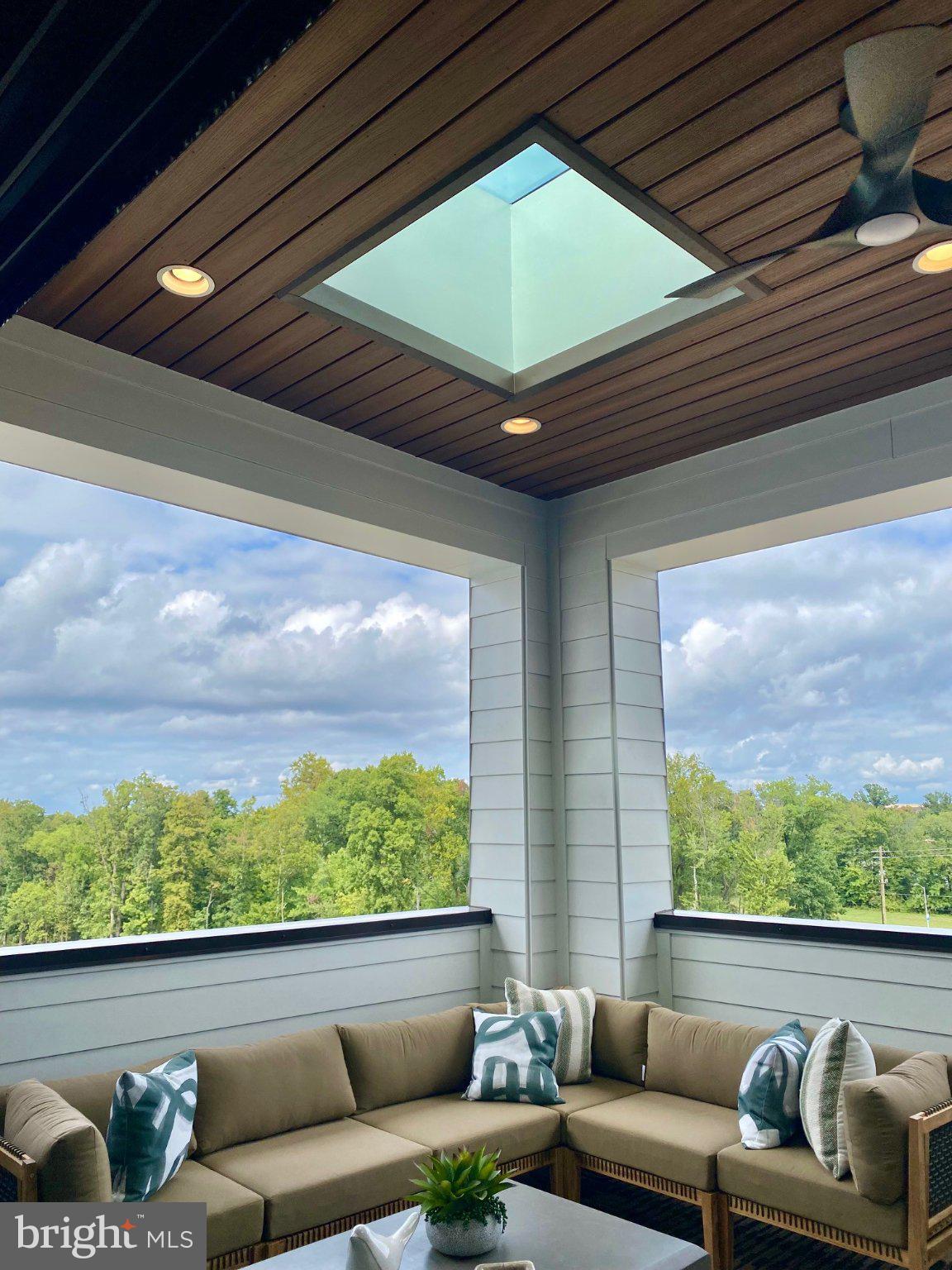 THE GROVE - Residential