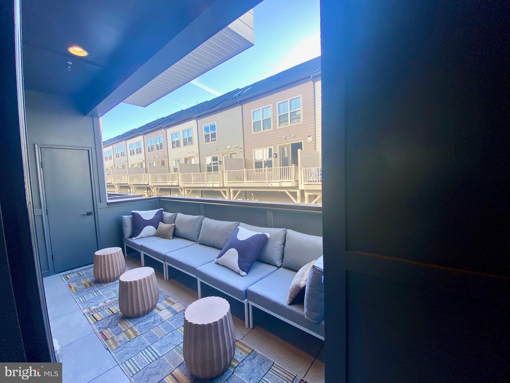 THE GROVE - Residential