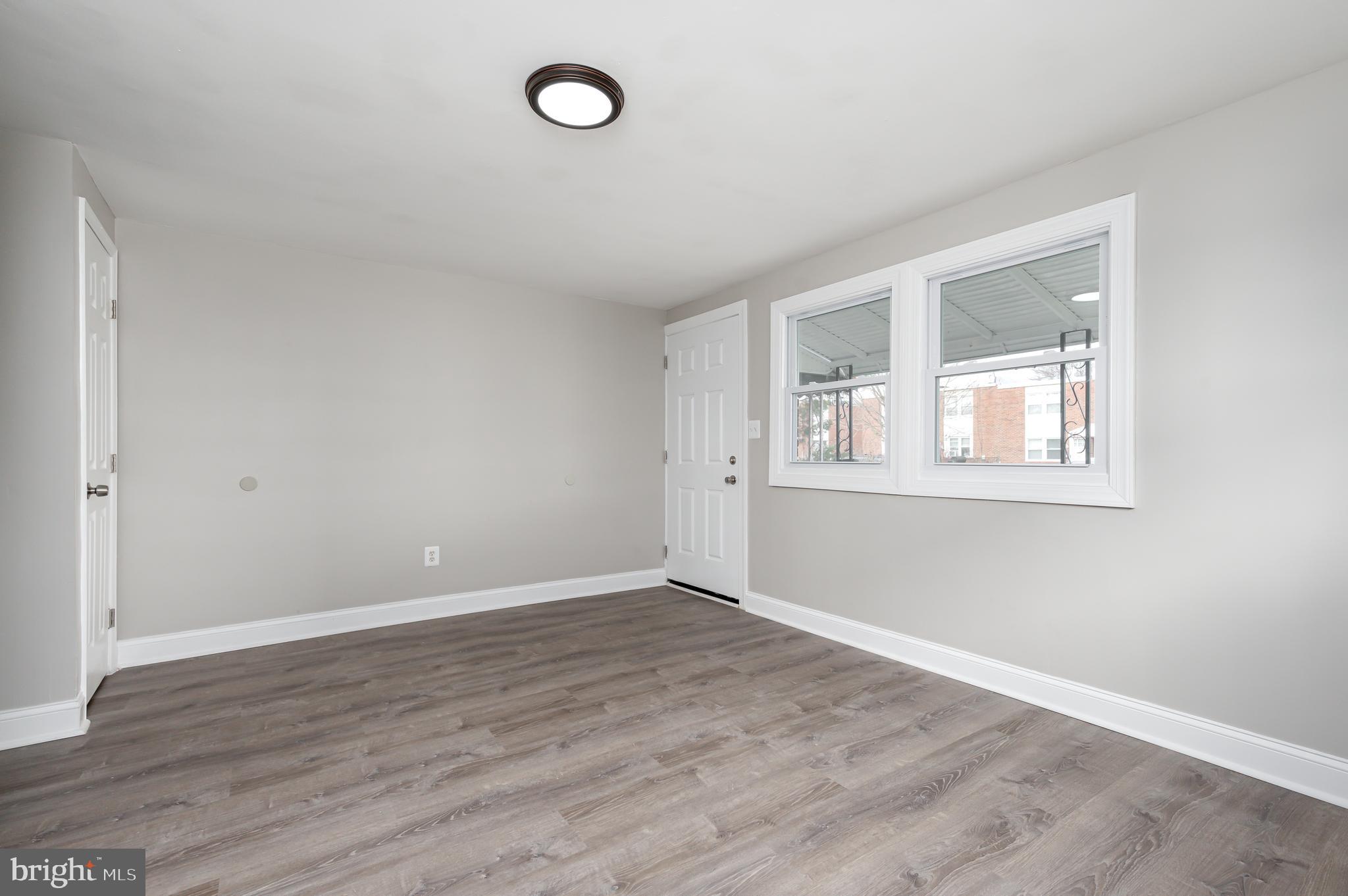 EASTWOOD HEIGHTS - Residential