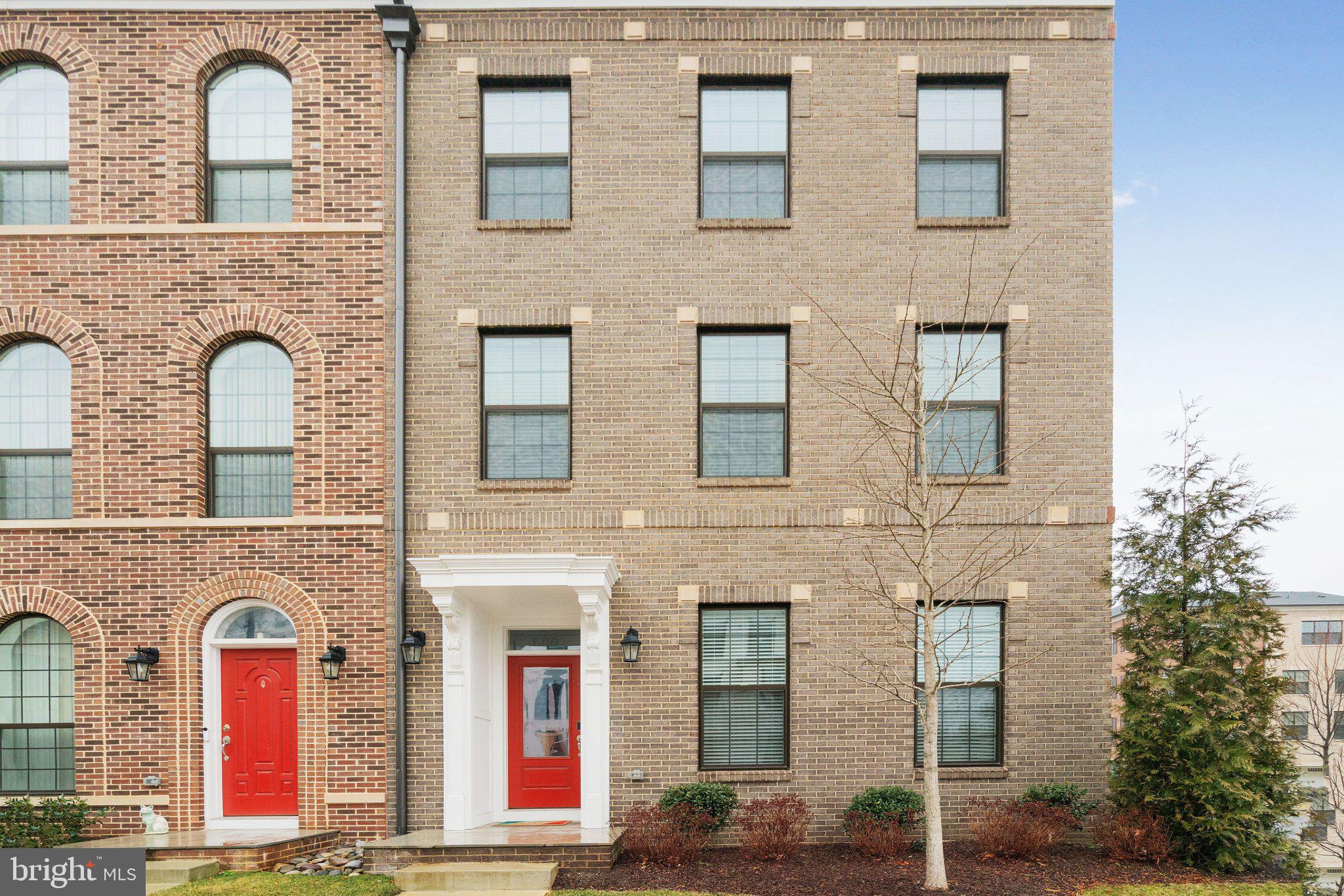 POTOMAC OVERLOOK AT NATIONAL HARBOR - Residential