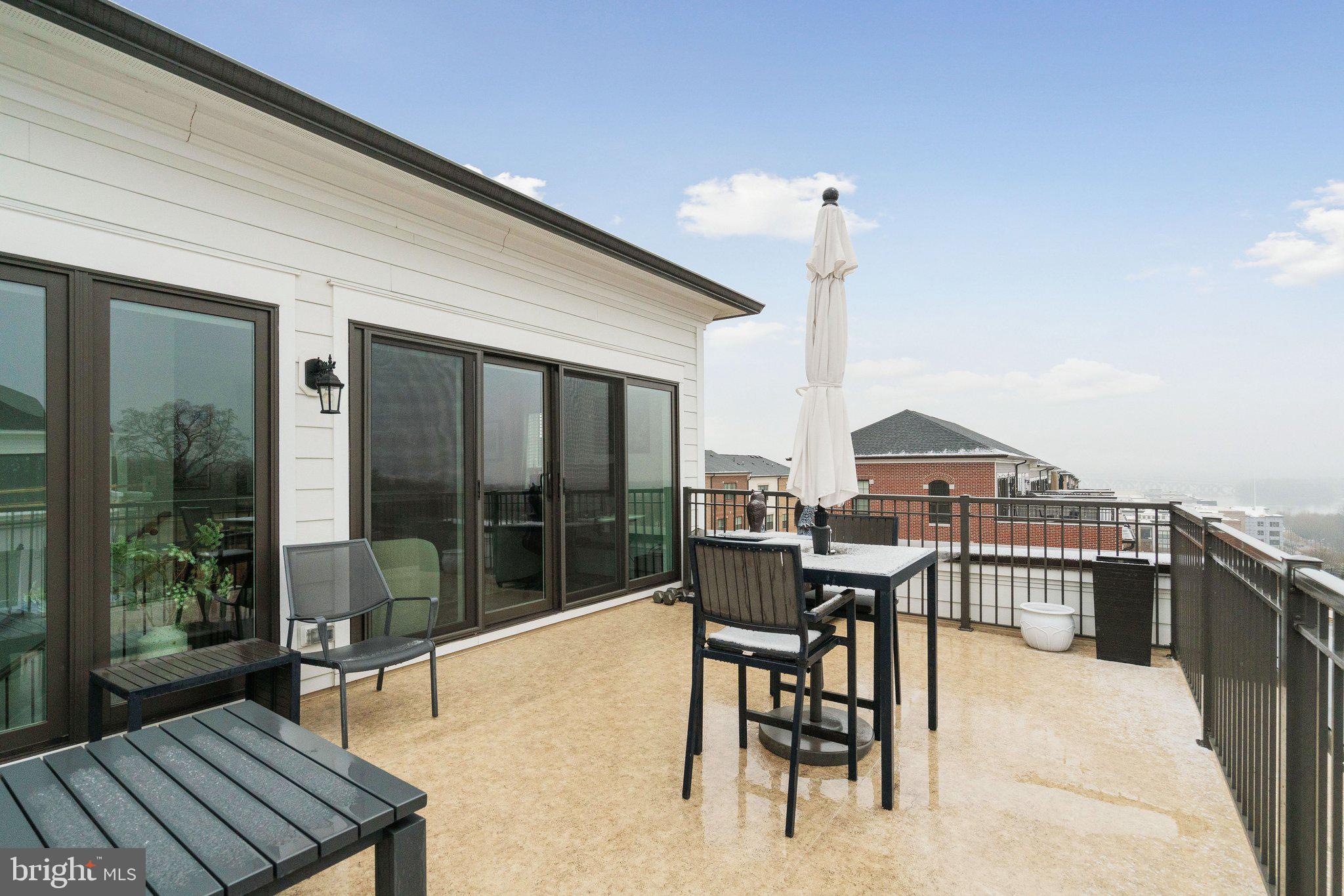 POTOMAC OVERLOOK AT NATIONAL HARBOR - Residential