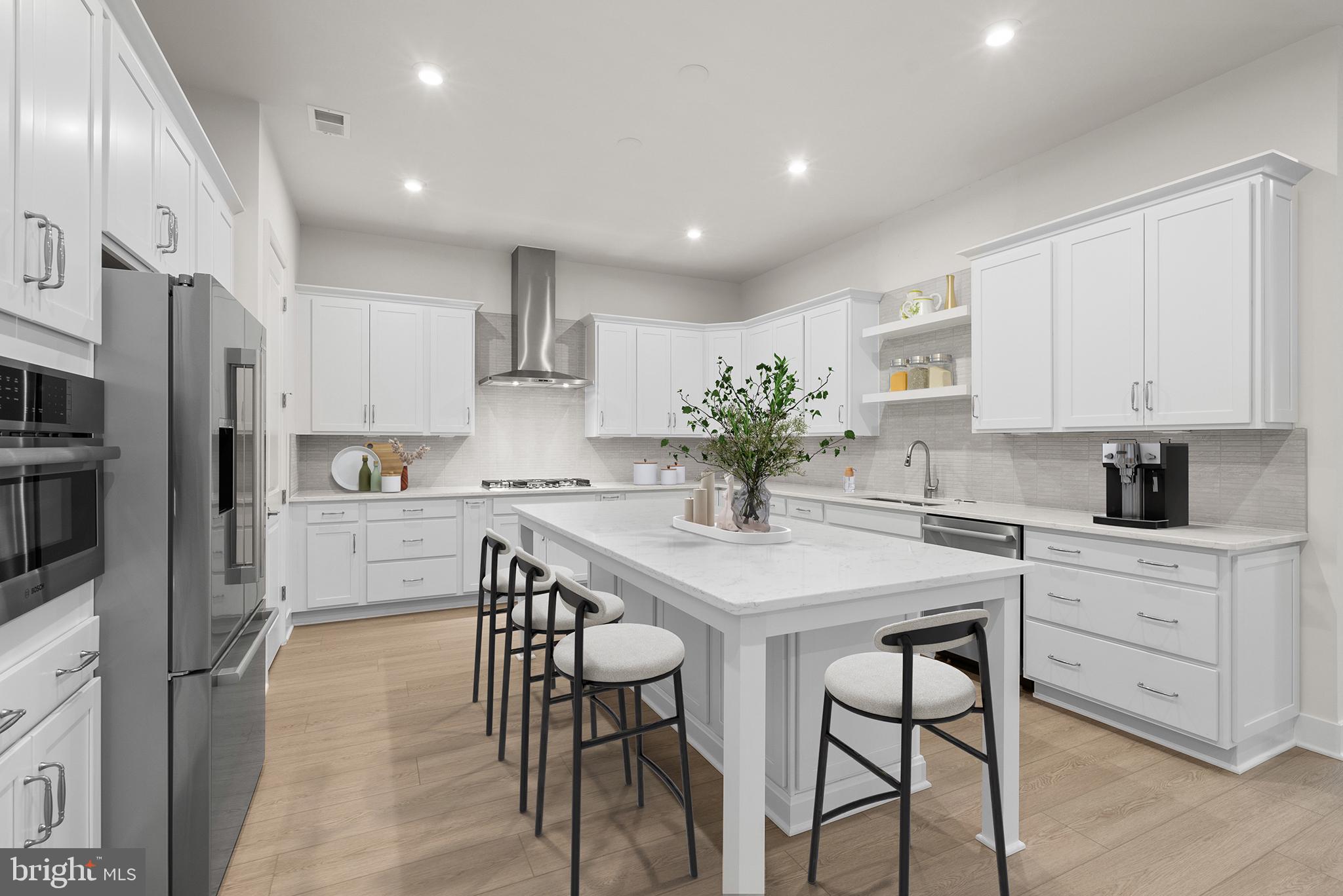 LEXINGTON 7 - Residential