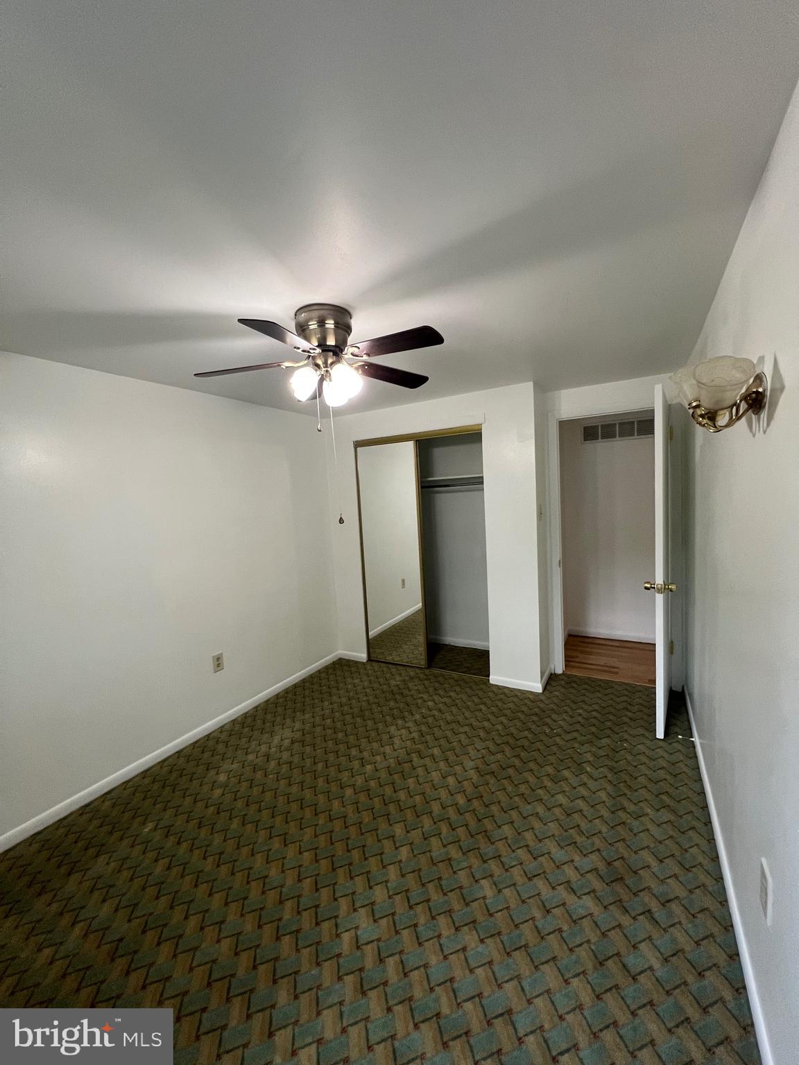 FAIRFIELD - Residential
