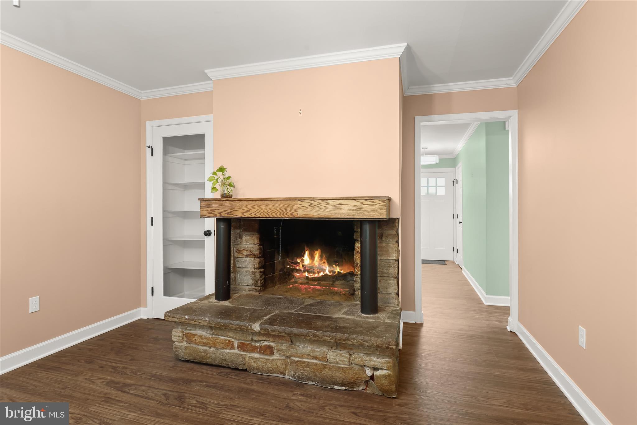 SUTER CIRCLE - Residential