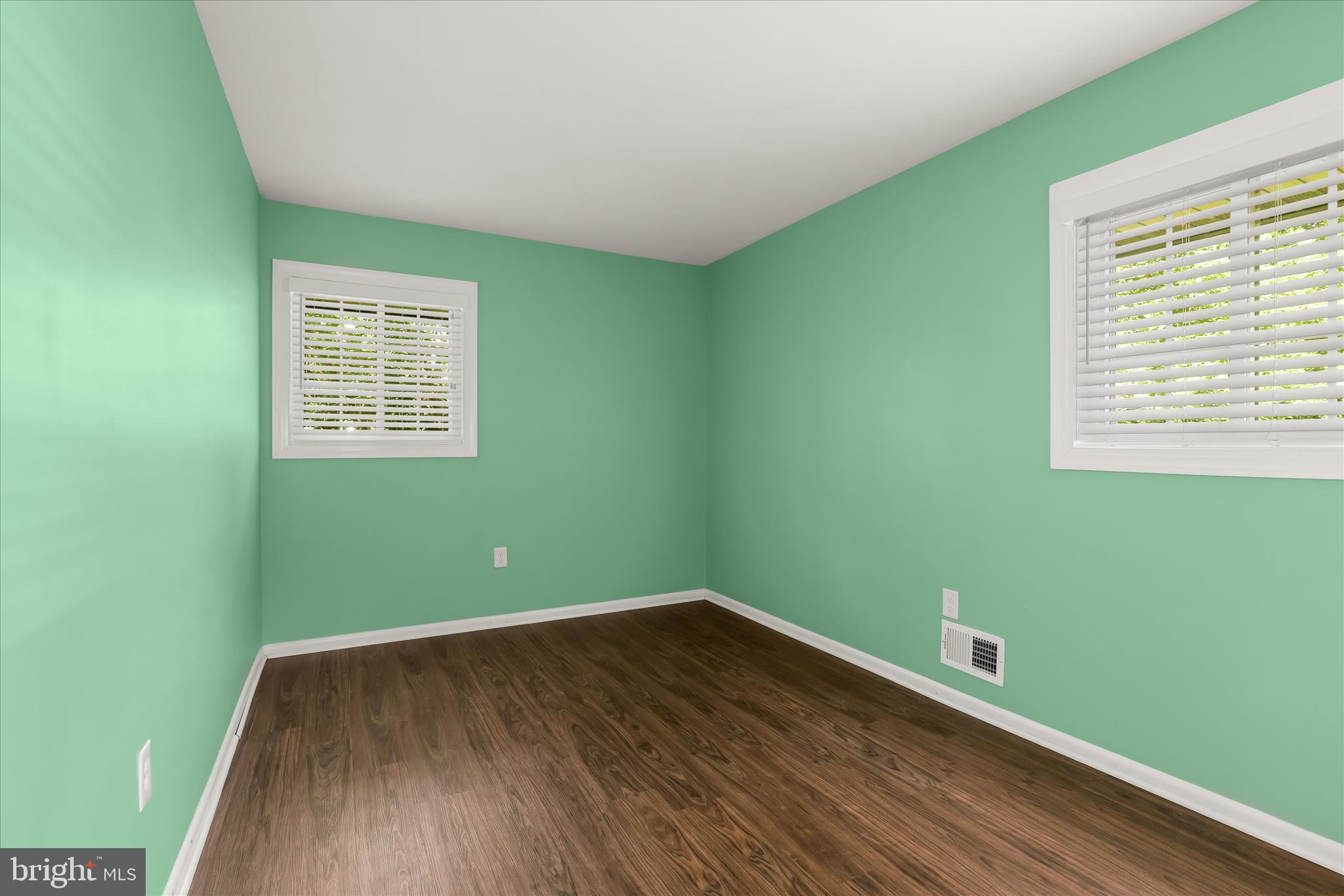 SUTER CIRCLE - Residential
