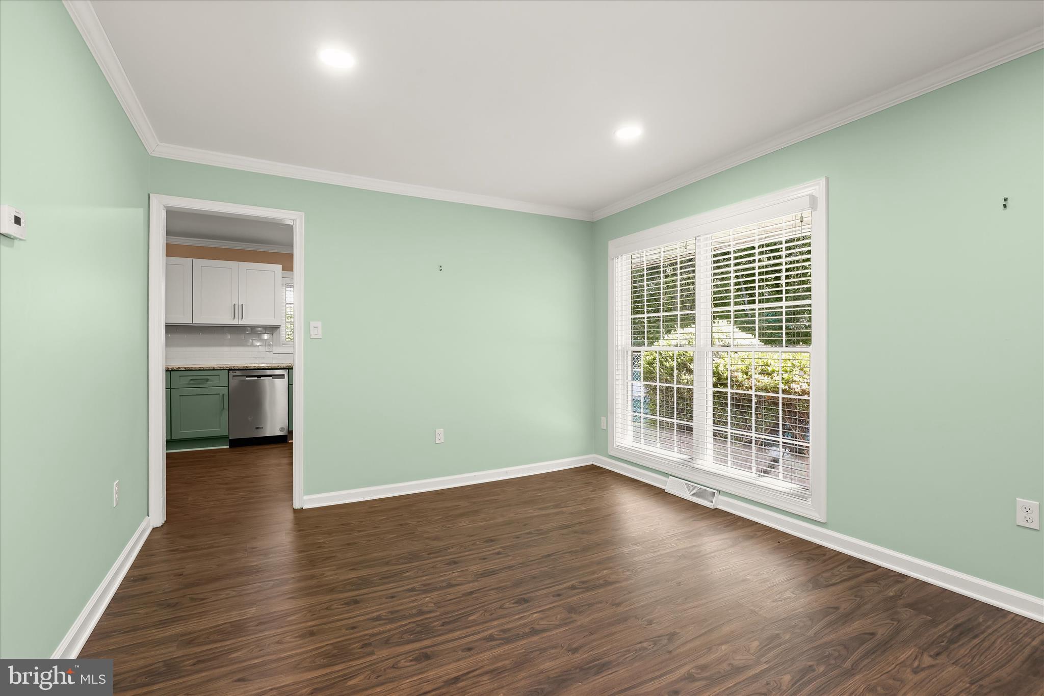SUTER CIRCLE - Residential