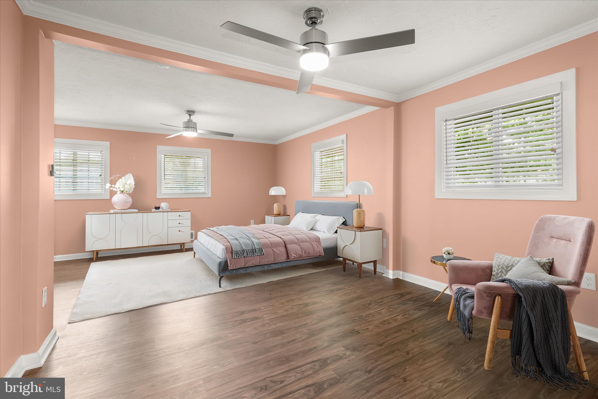 SUTER CIRCLE - Residential