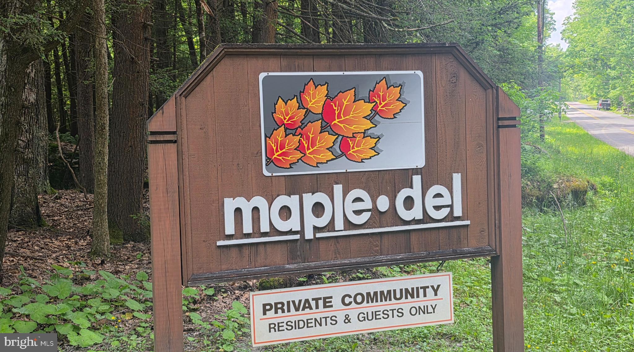 MAPLE DEL - Land