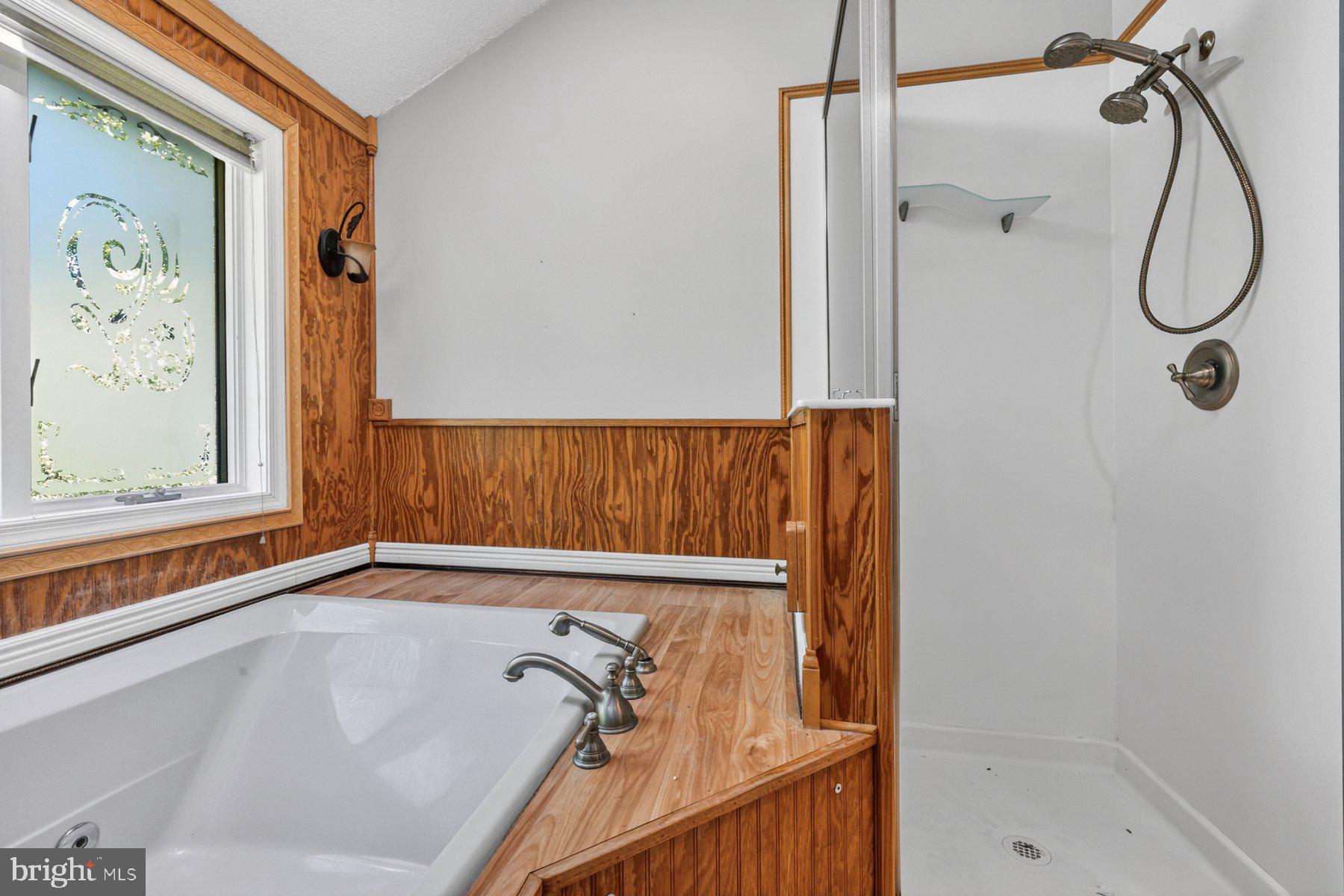 BRIGHTWOOD ACRES - Residential