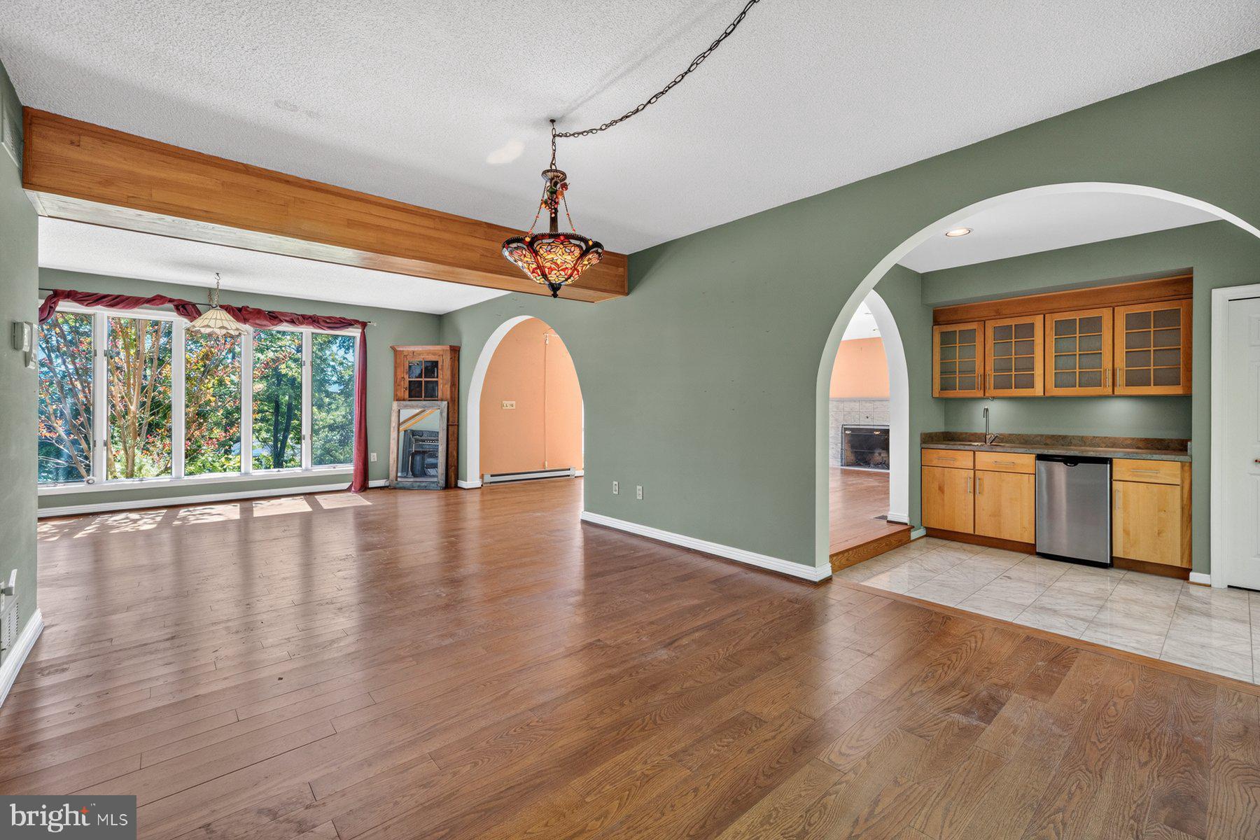 BRIGHTWOOD ACRES - Residential