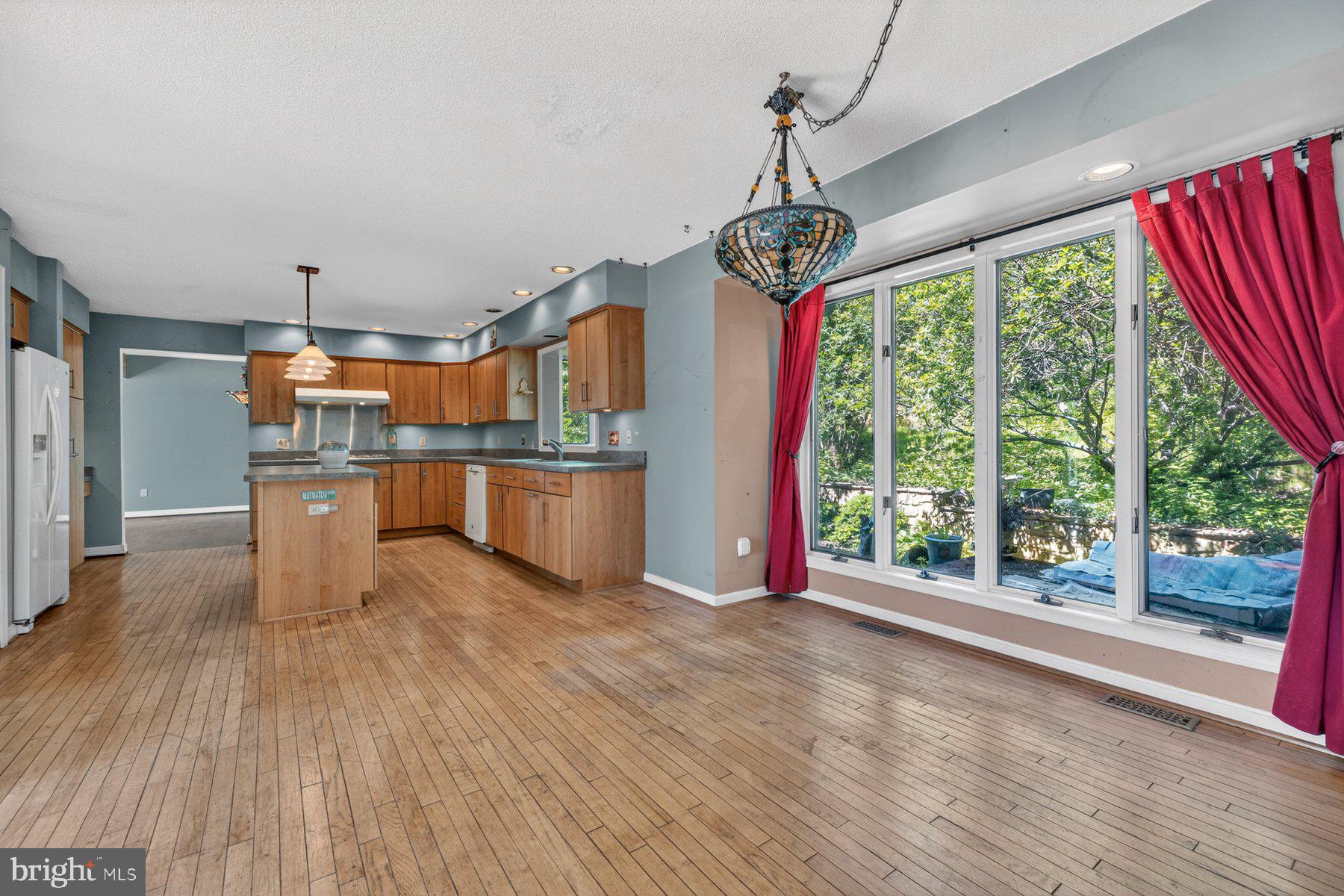 BRIGHTWOOD ACRES - Residential