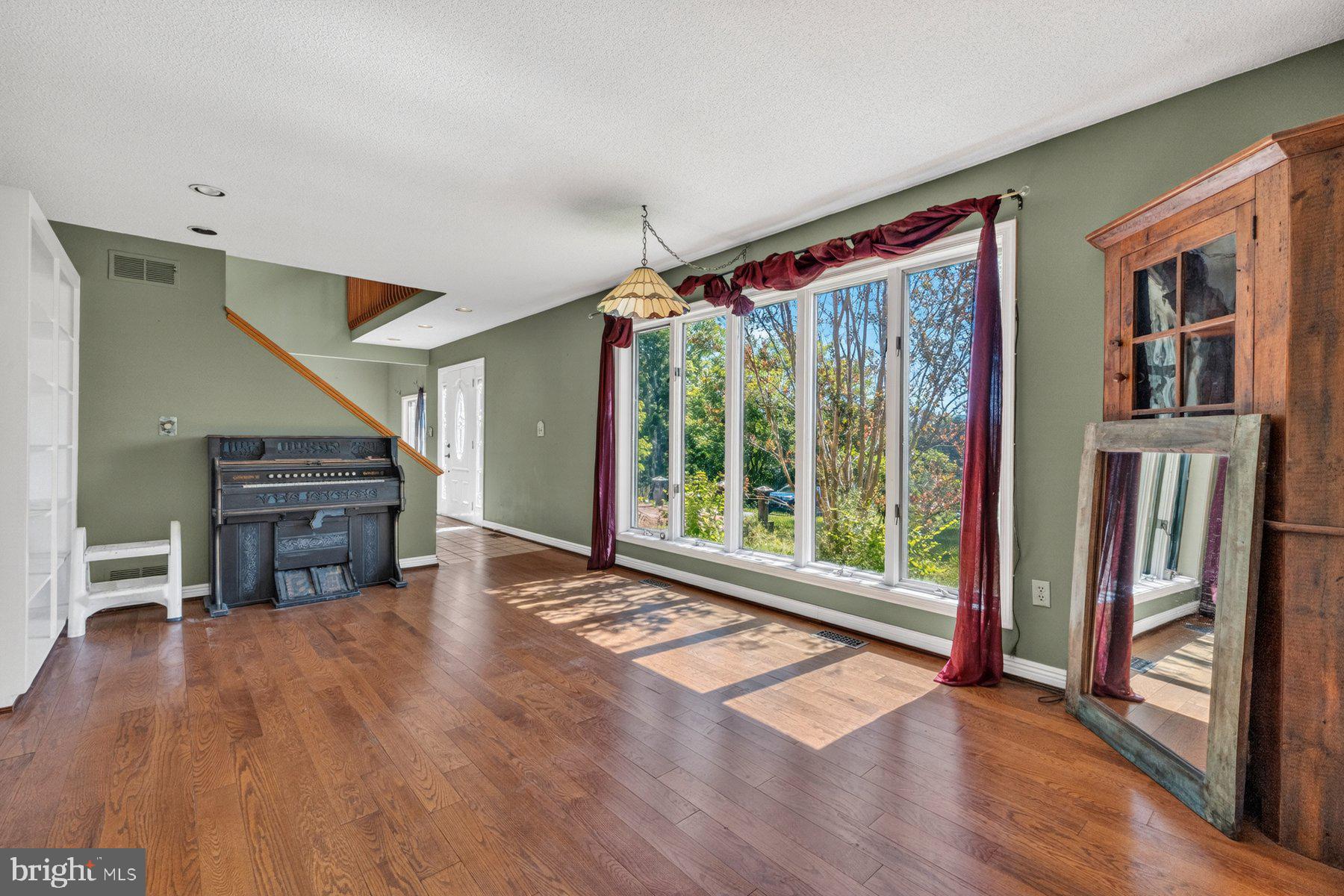 BRIGHTWOOD ACRES - Residential