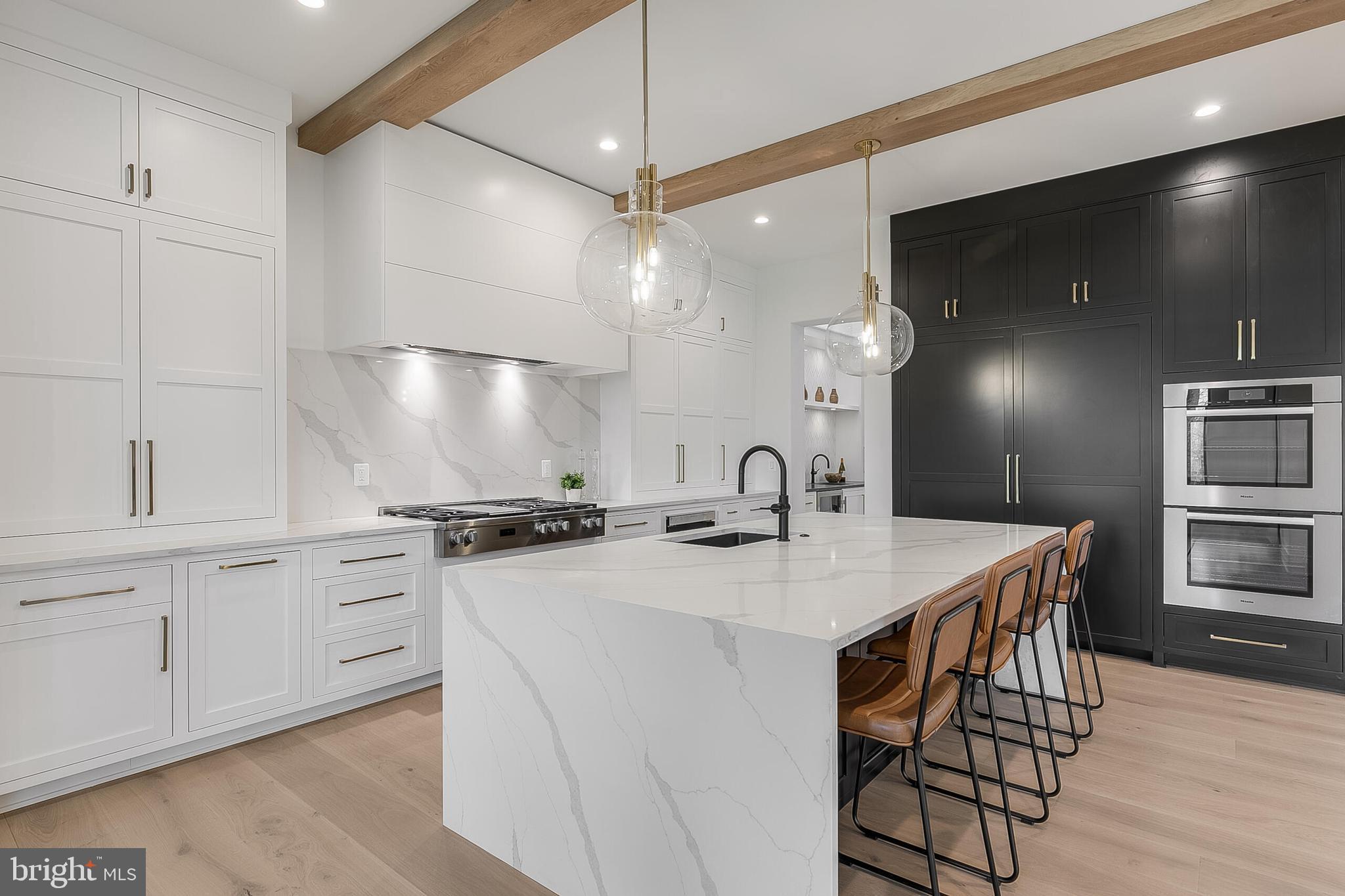 RUCKERS LANGLEY - Residential