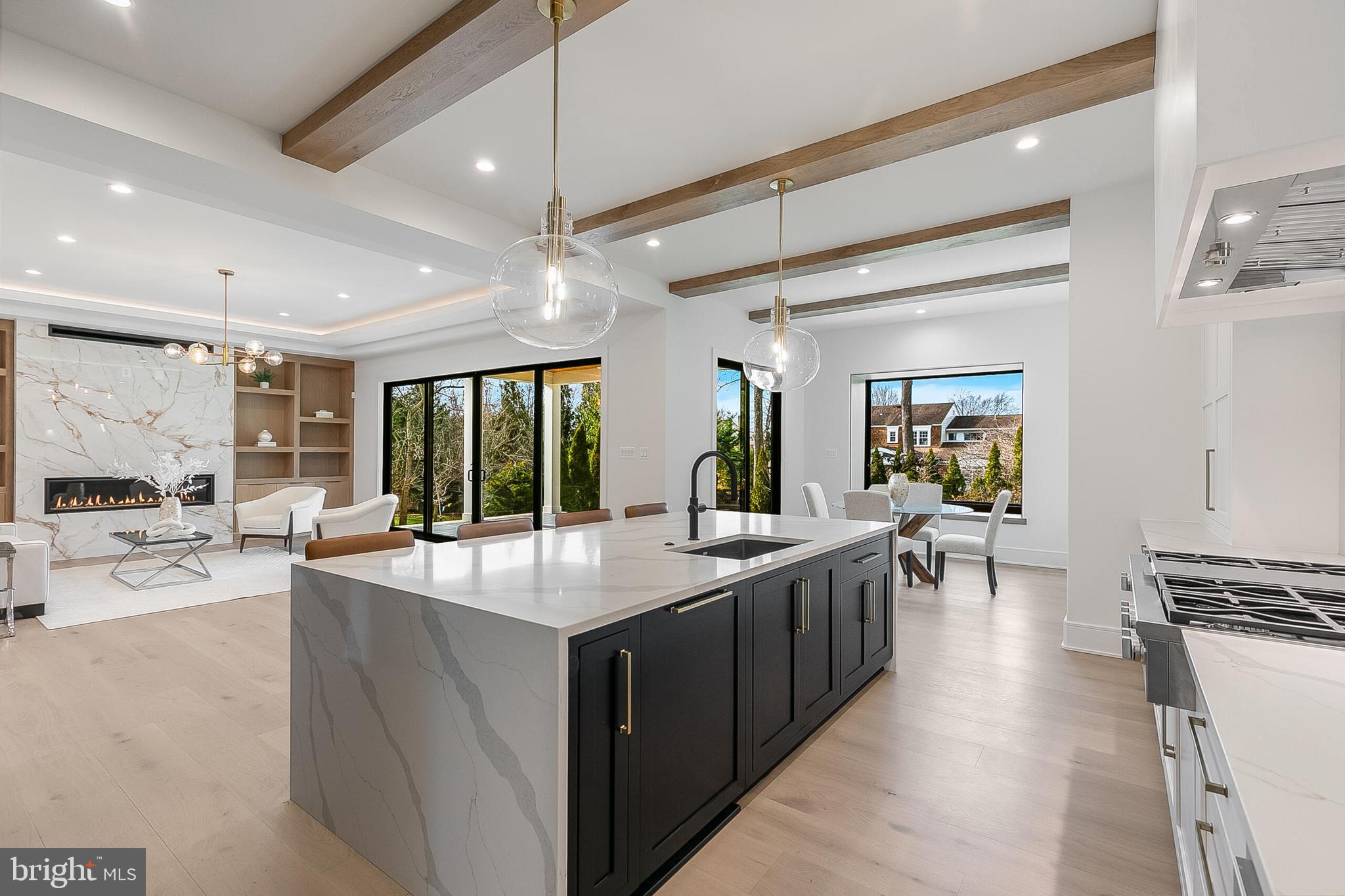 RUCKERS LANGLEY - Residential