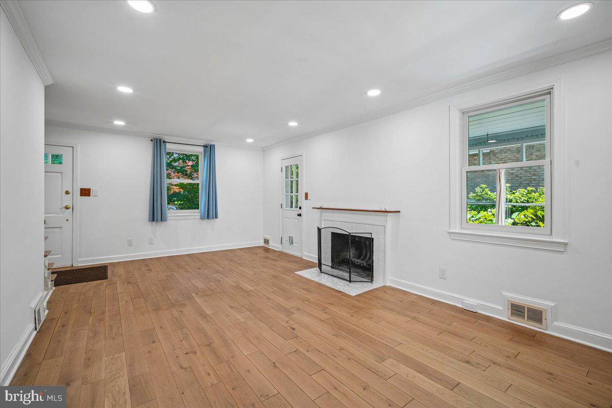 BROOKDALE - Residential