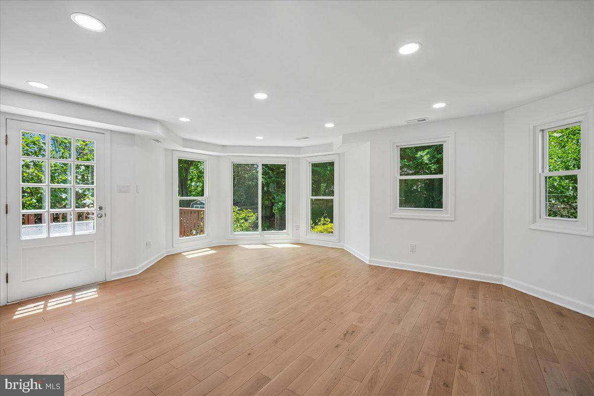 BROOKDALE - Residential