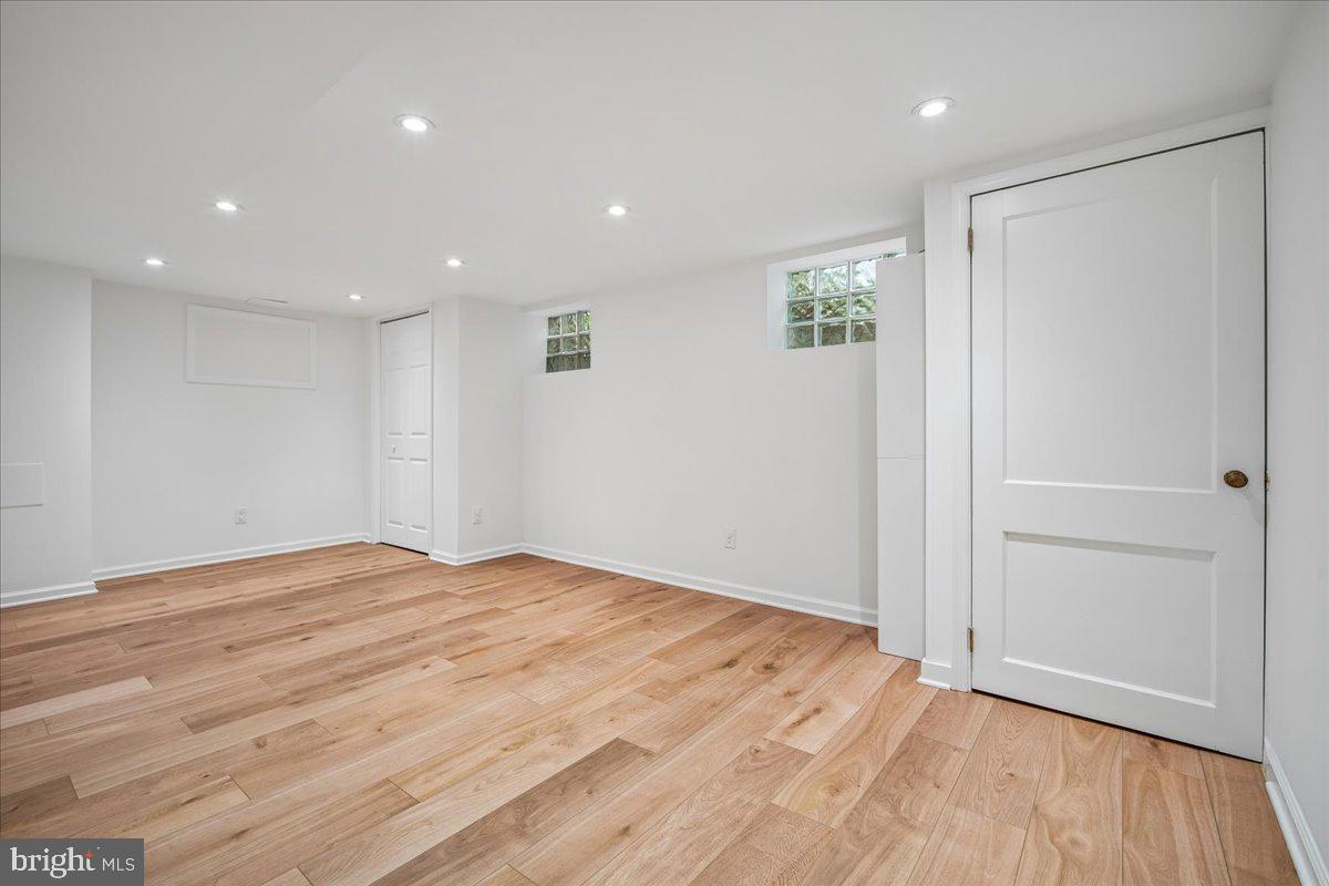BROOKDALE - Residential