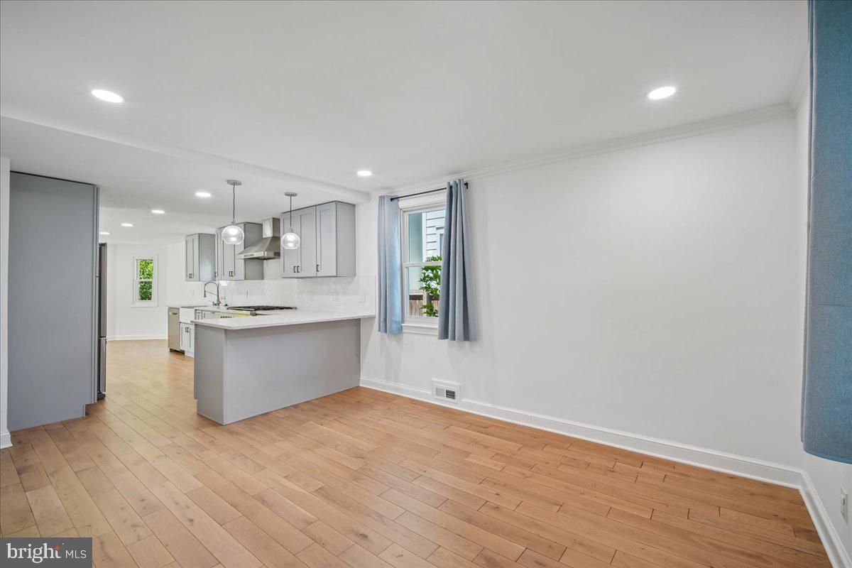 BROOKDALE - Residential