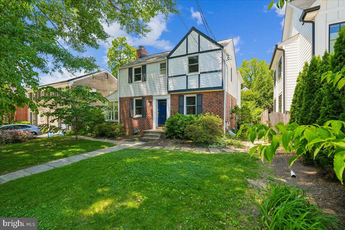 BROOKDALE - Residential
