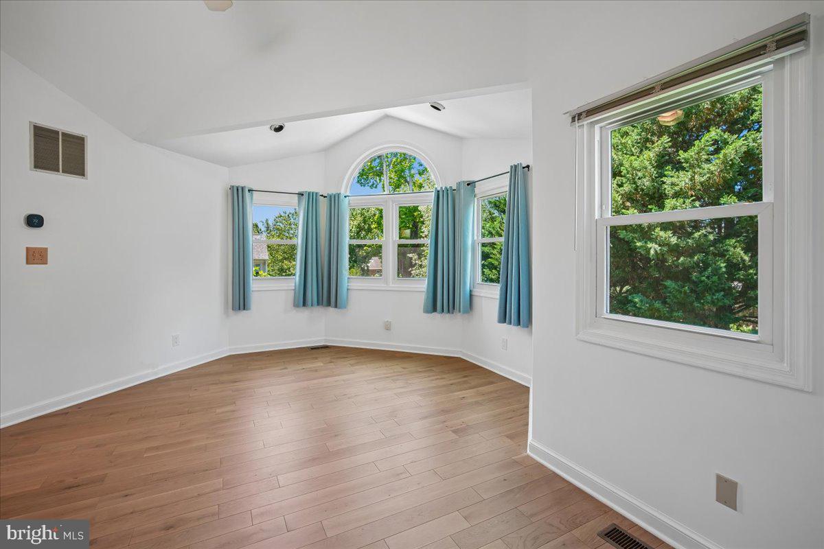 BROOKDALE - Residential