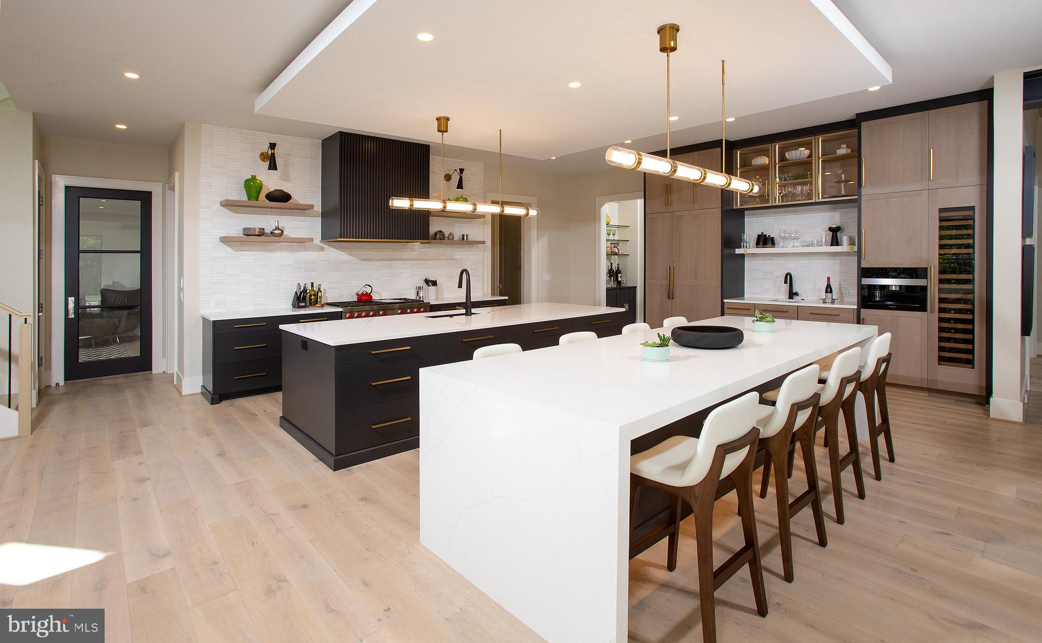 LANGLEY HILL - Residential